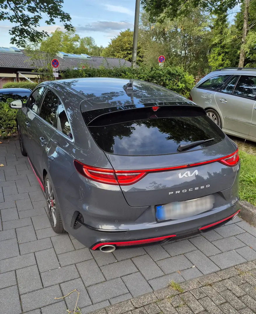 Kia ProCeed / pro_cee'd ProCeed 1.6 T-GDI DCT7 OPF GT Grau - 1