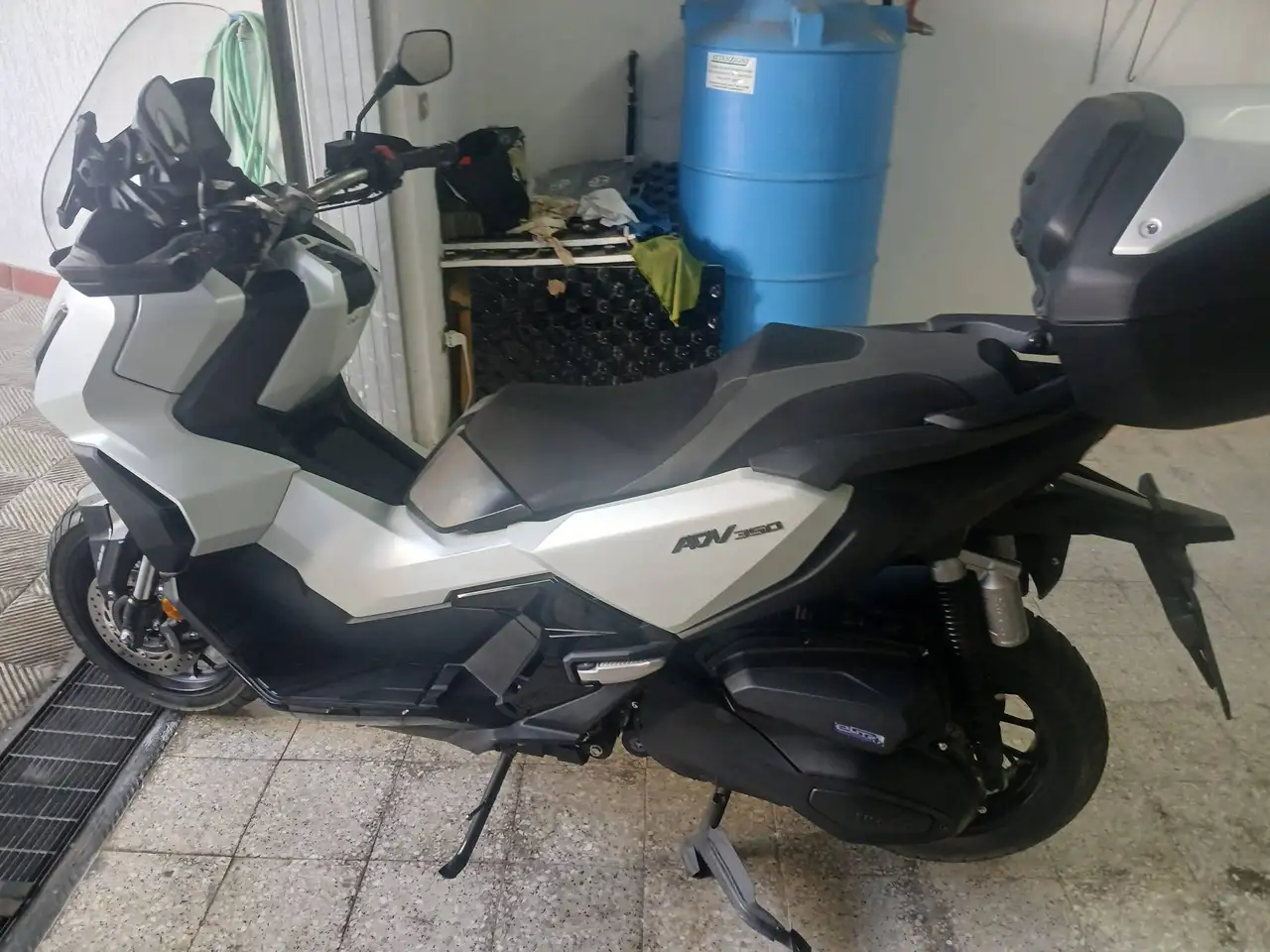 Honda ADV 350