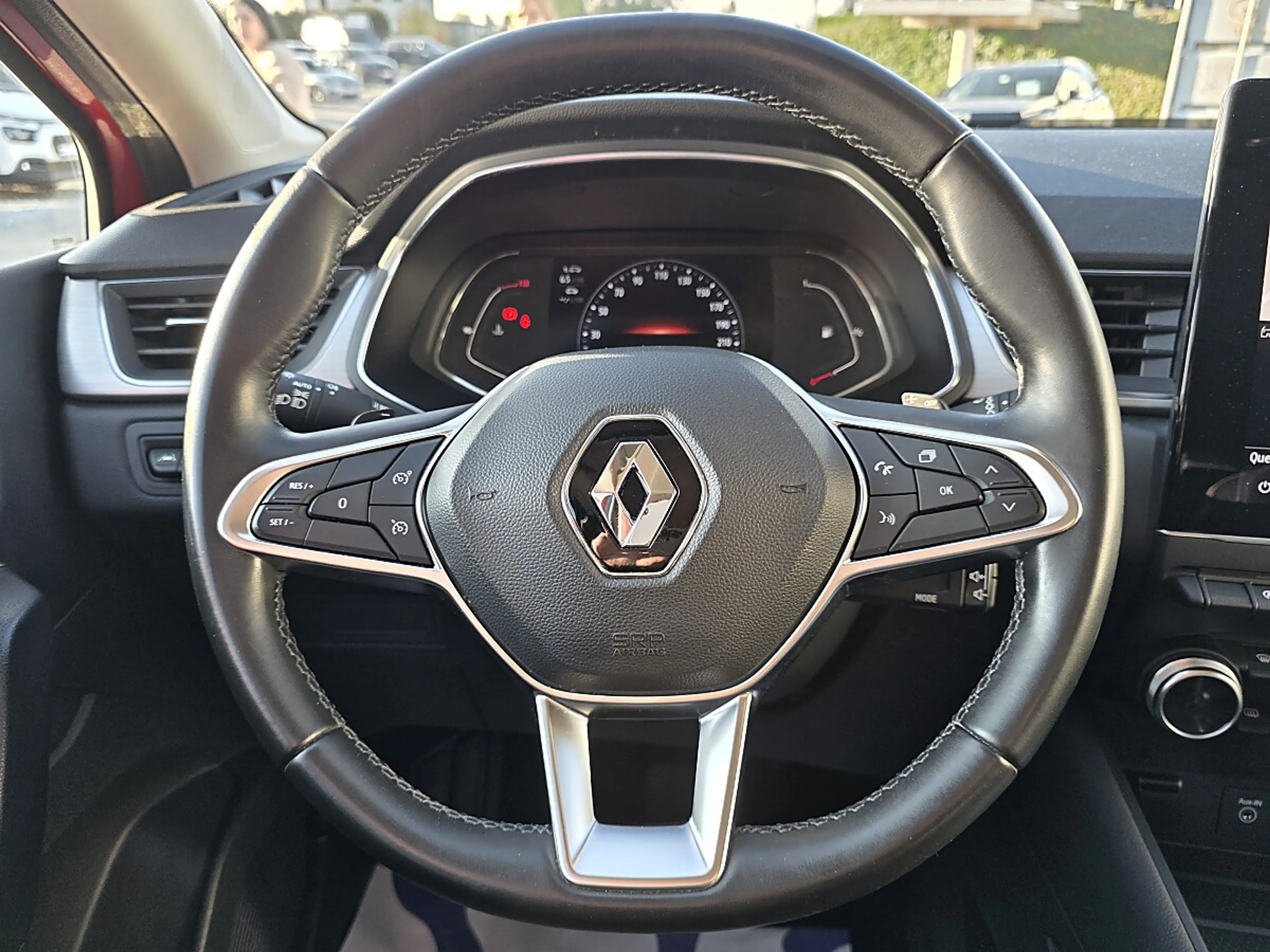 Renault Captur 130 Edition One — photo 12