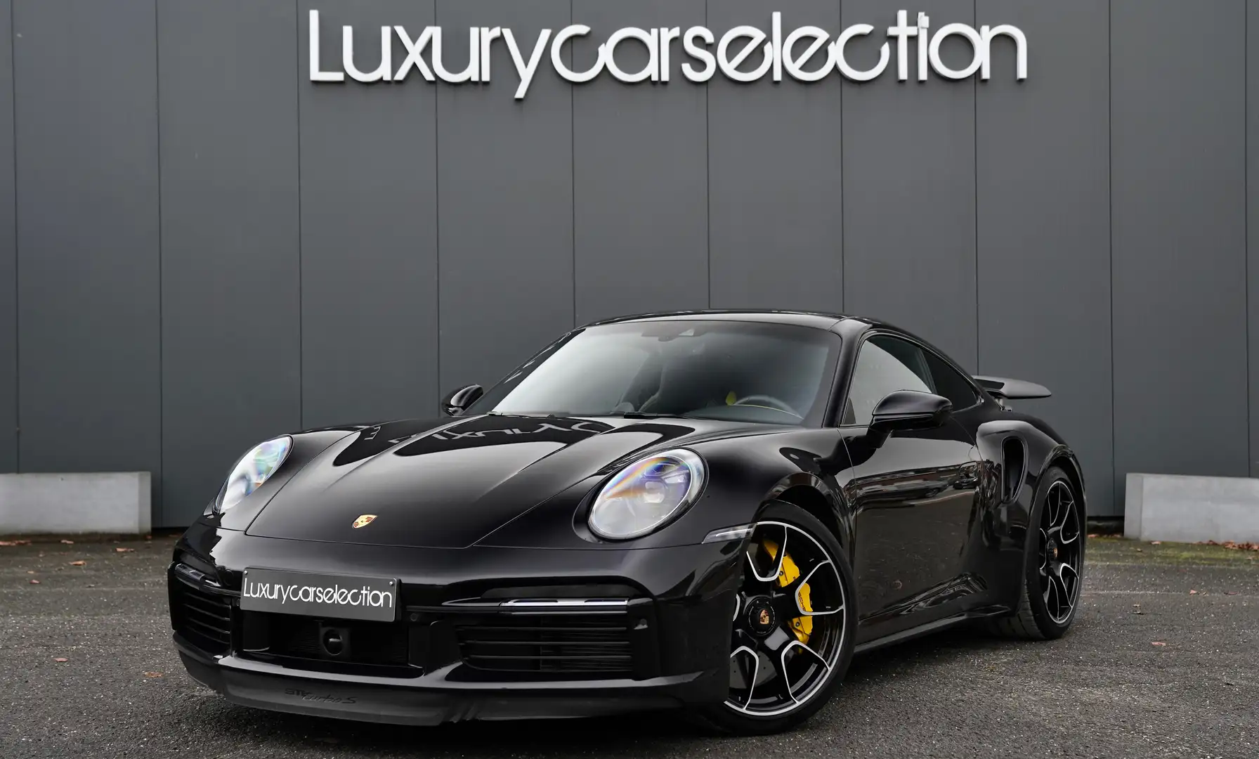 Porsche 992 911 Turbo S 3.8 *SOLD/VERKOCHT/VENDU* Noir - 1