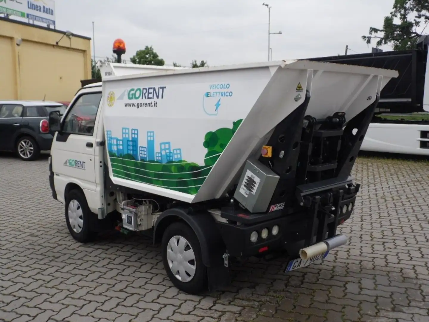 Piaggio Porter Cabinato Electric-Power RACCOLTA RIFIUTI Bianco - 2