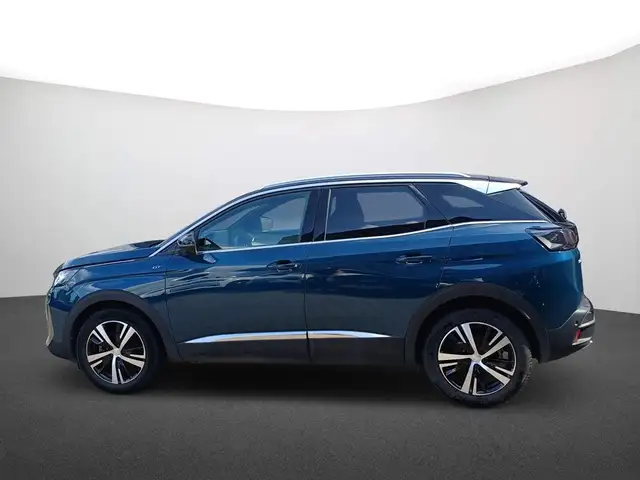 Peugeot 3008 view 4