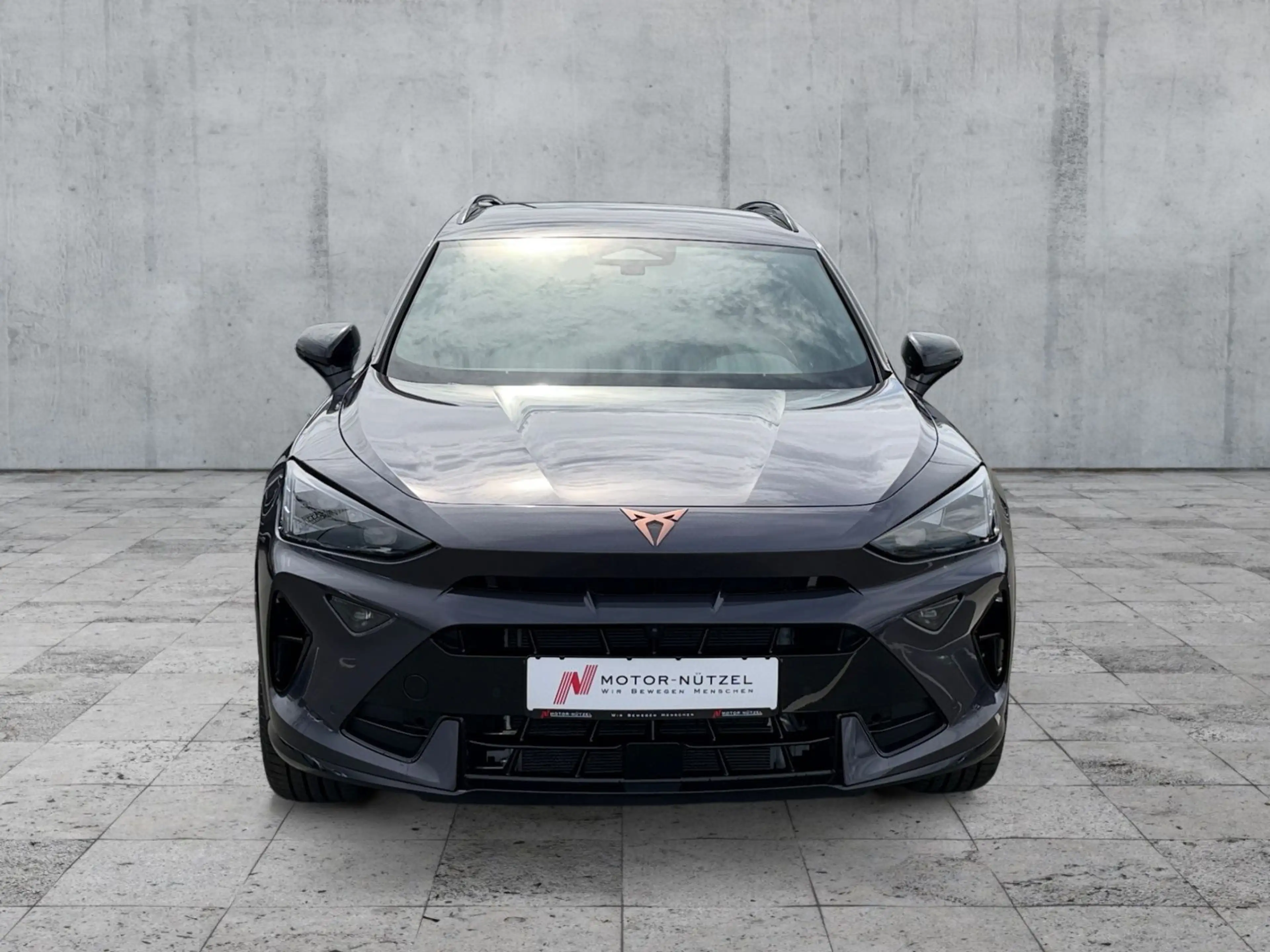 CUPRA Formentor 1.5 e-Hybrid VZ 6-Gang DSG — photo 3