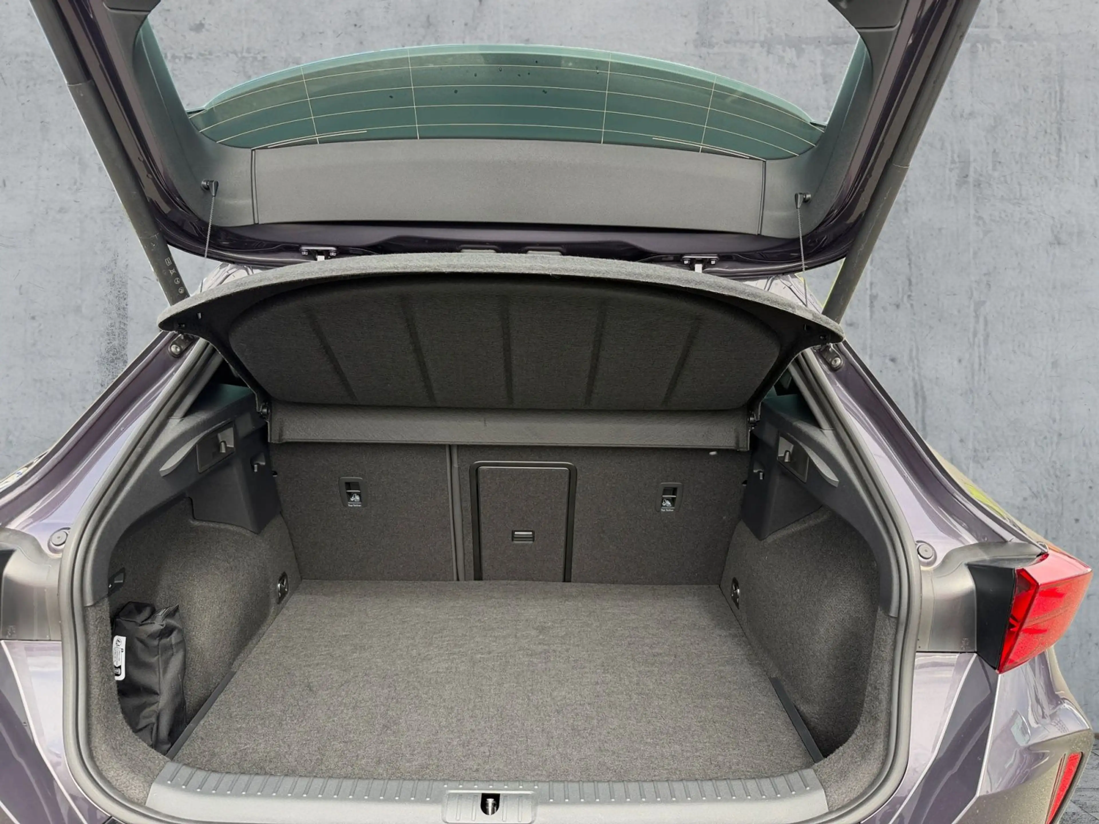 CUPRA Formentor 1.5 e-Hybrid VZ 6-Gang DSG — photo 14