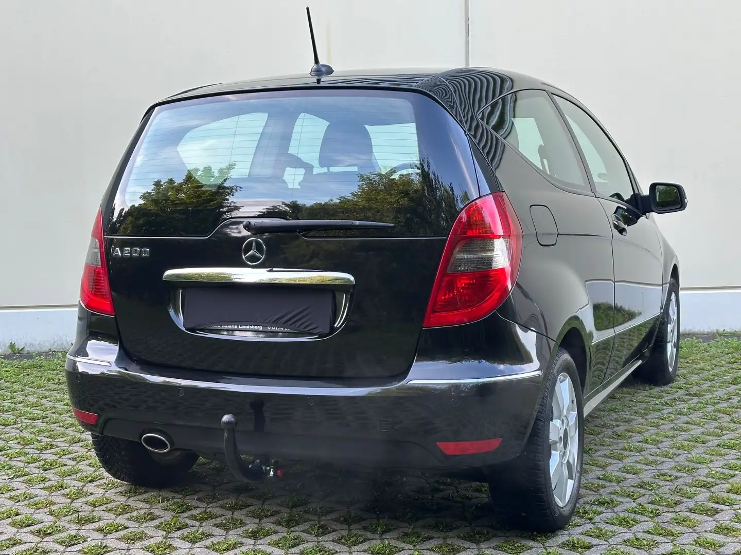 Mercedes-Benz A 200 Avantgarde | PDC | AHK | SHZ | Schwarz - 2