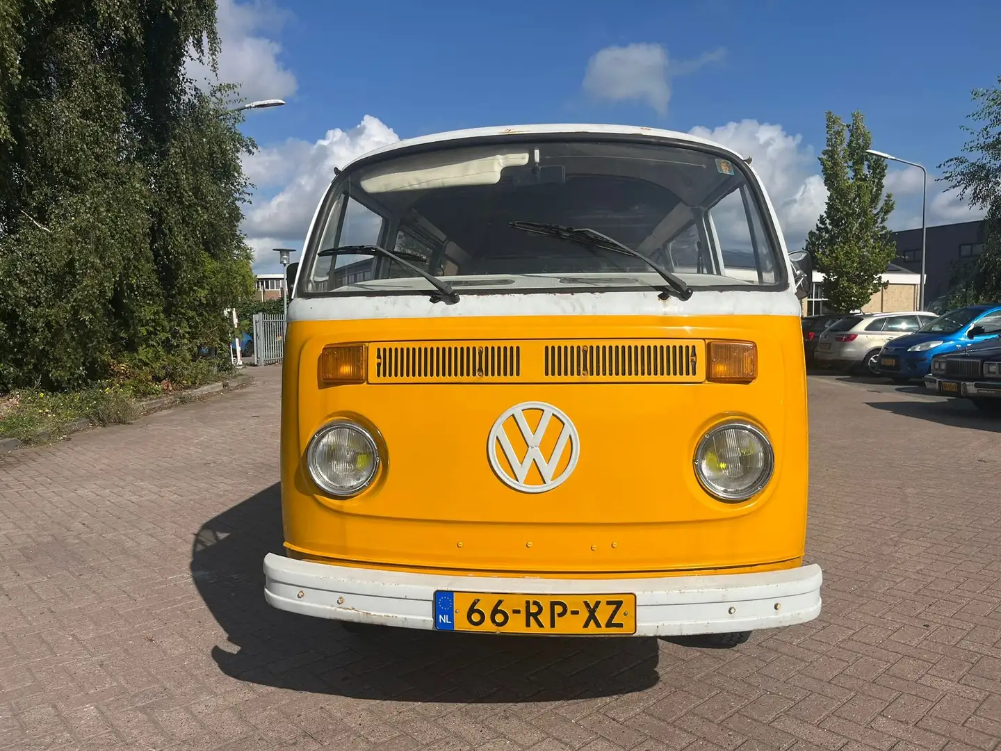 Volkswagen T2 Fensterwagen | Transporter| Belastingvrij T2 Yellow - 1