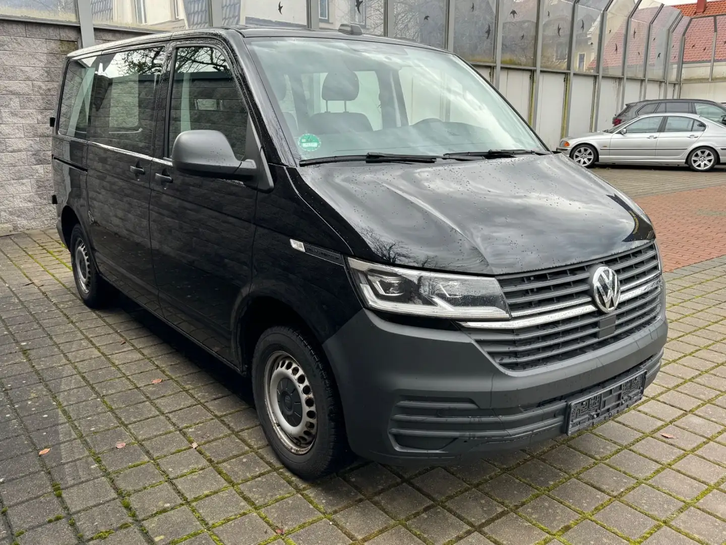 Volkswagen T6 Transporter /Kombi/Navi/Klima/LED/ Negro - 2