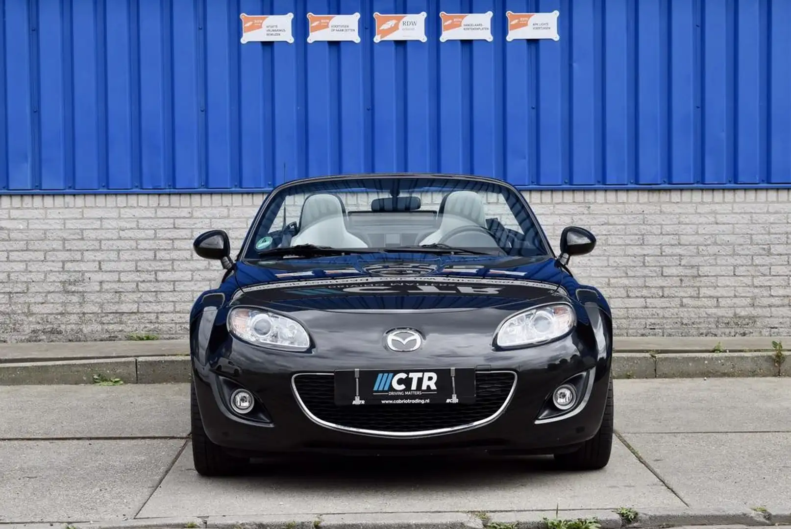 Mazda MX-5 1.8 Kaminari Zwart - 2