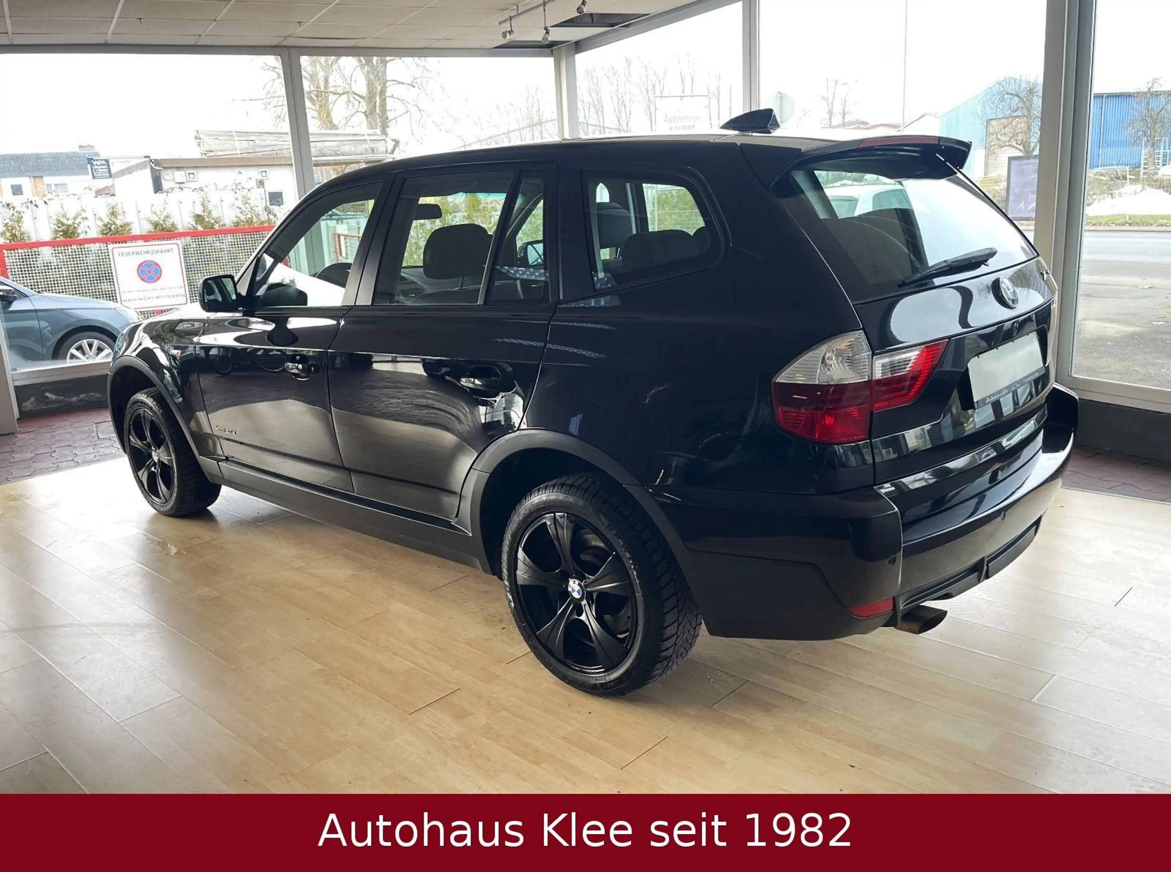 BMW X3 xDrive 20d *XENON*AHK*TÜV+Service neu* — photo 10
