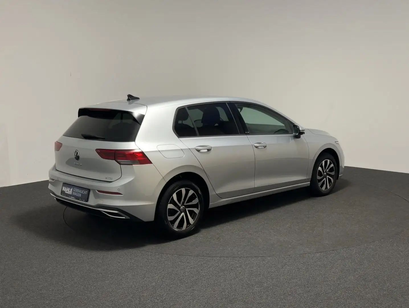 Volkswagen Golf VII 1.0 eTSI DSG Active CarPlay ACC LED RFK Plateado - 2