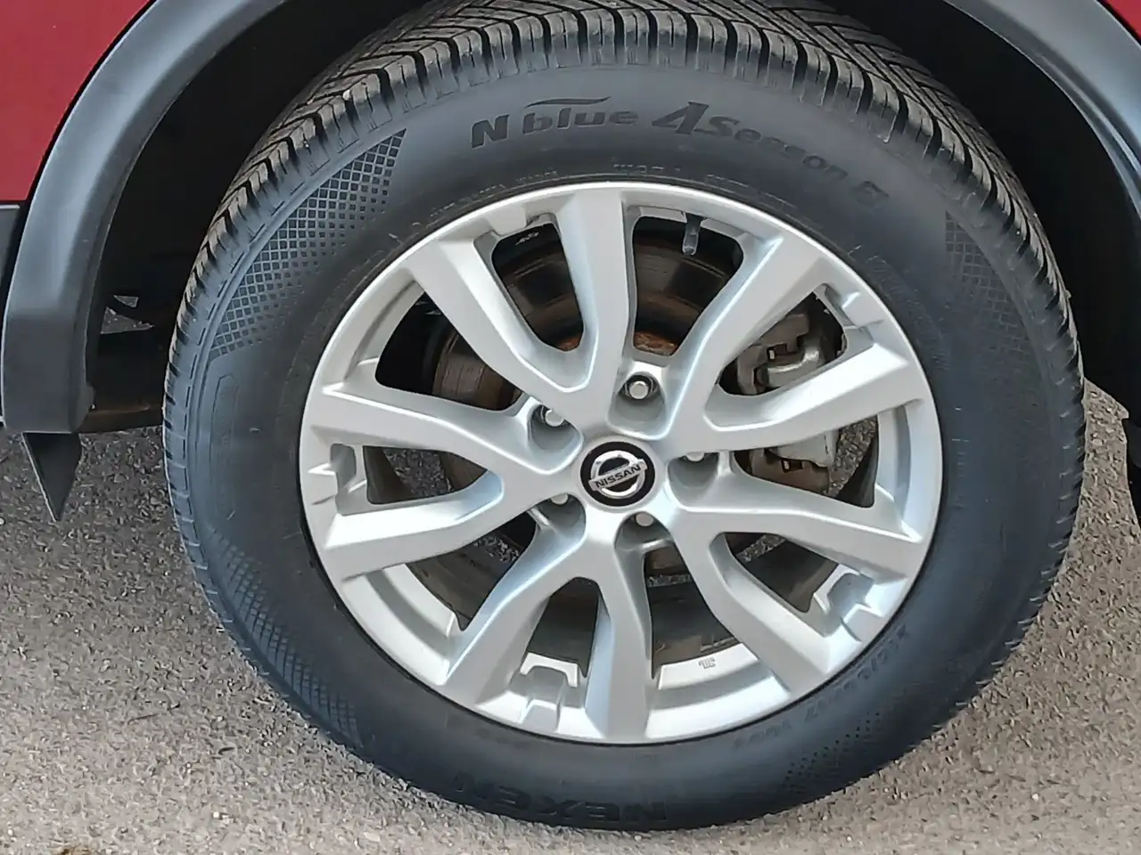 Nissan Qashqai снимка Nissan Qashqai
