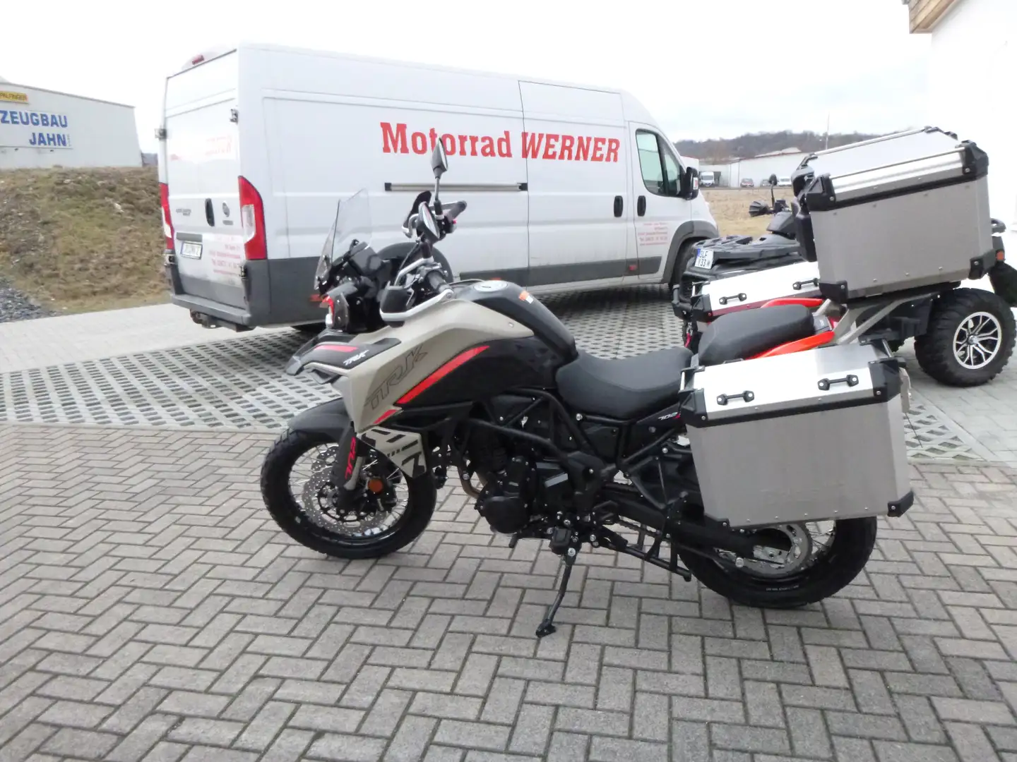 Benelli TRK 702 TRK 702 X E5+ Beige - 1