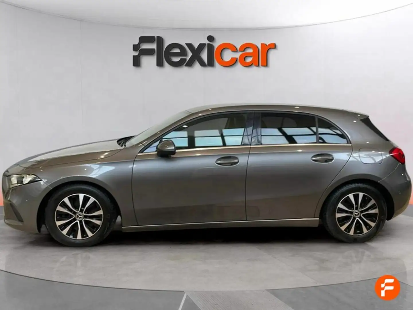 Mercedes-Benz A 200 d Gris - 2
