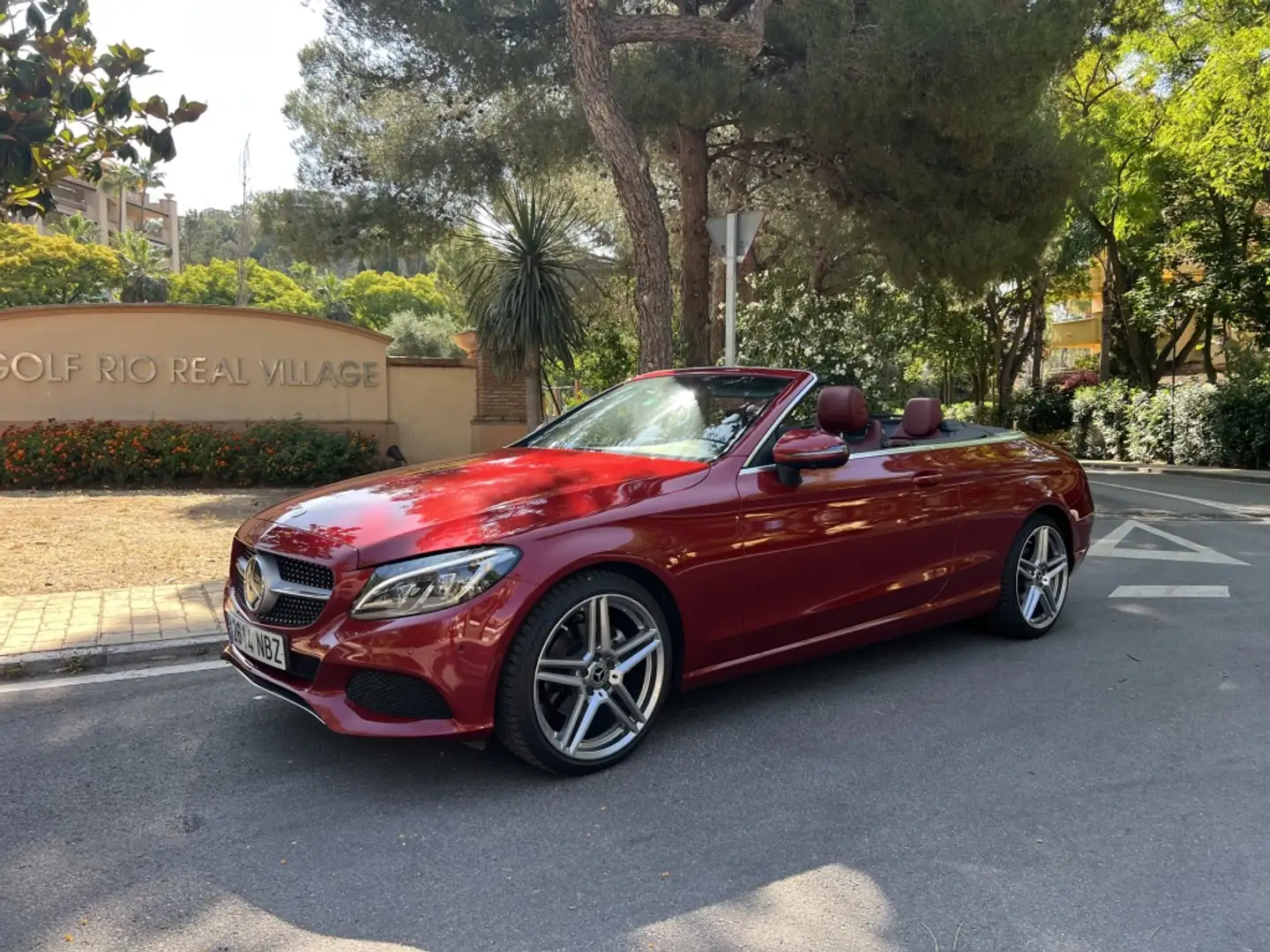 Mercedes-Benz C 200 Cabrio 9G-Tronic Burdeos - 1