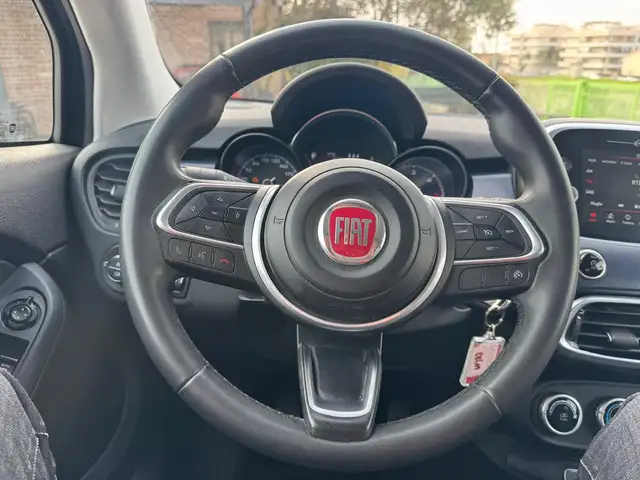 Fiat 500x view 13