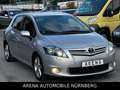 Toyota Auris 2.2 D-CAT Silber - thumbnail 3