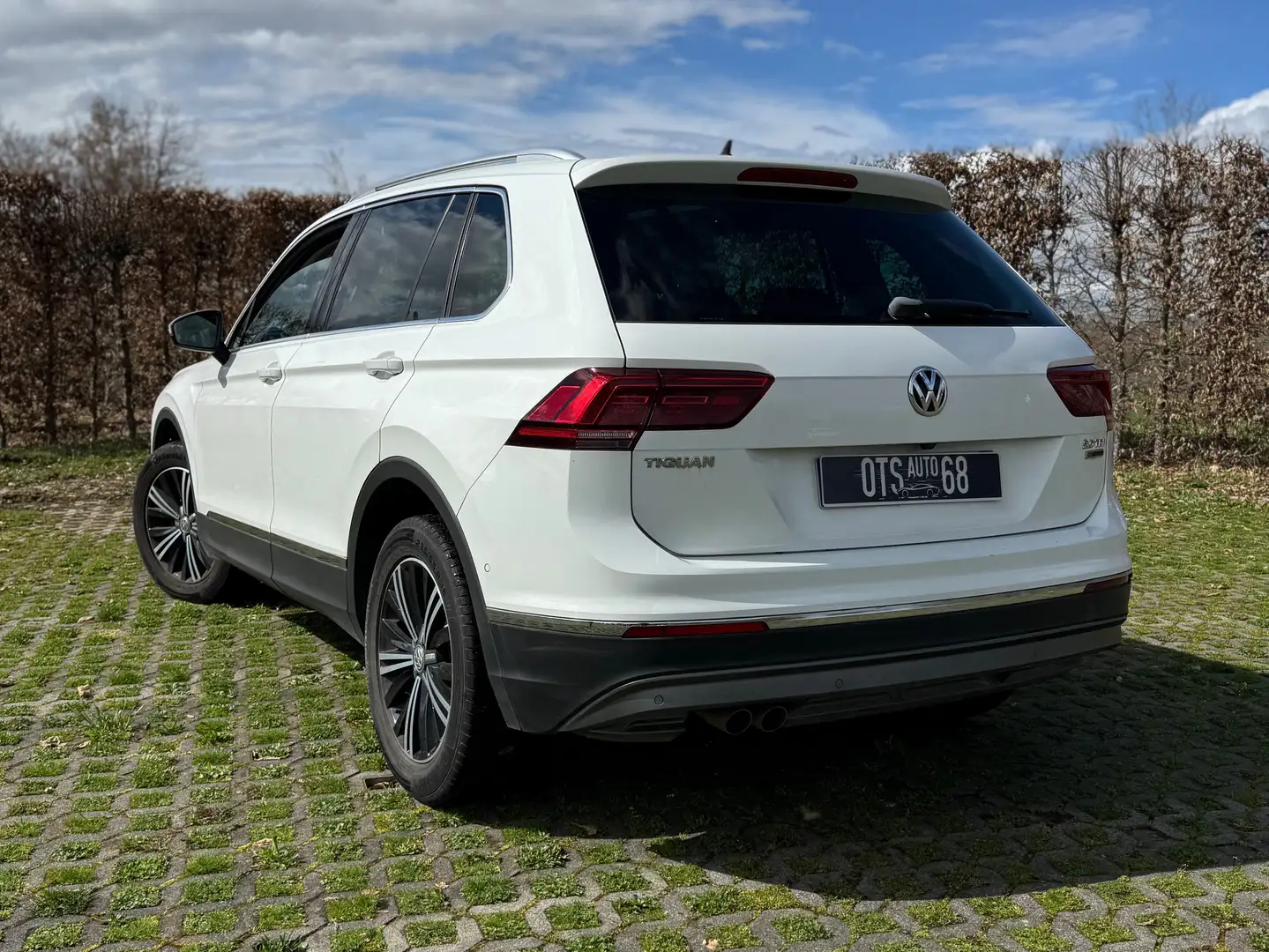 Volkswagen Tiguan Tiguan Allspace 2.0 TDI 150 DSG7 Carat Exclusive Blanc - 2