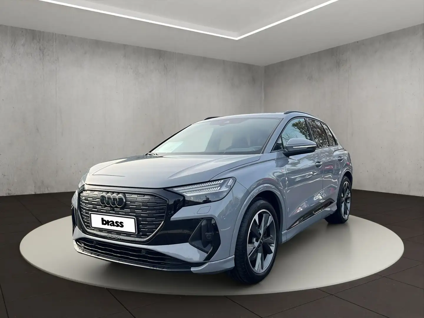 Audi Q4 e-tron 40 150 kW Grau - 1