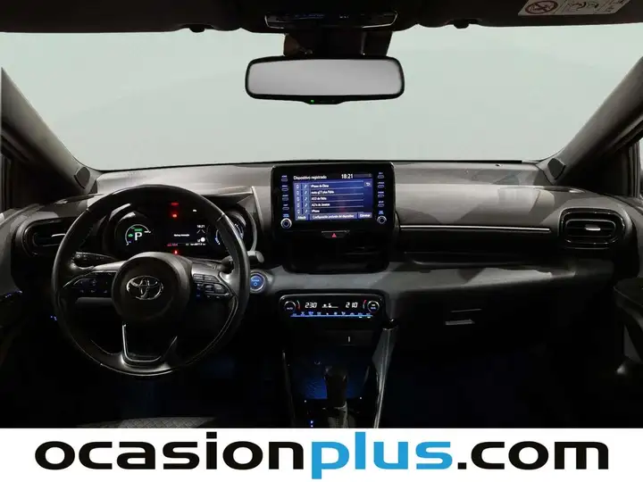 Toyota Yaris 1.5 Style Plus 2022, foto 6