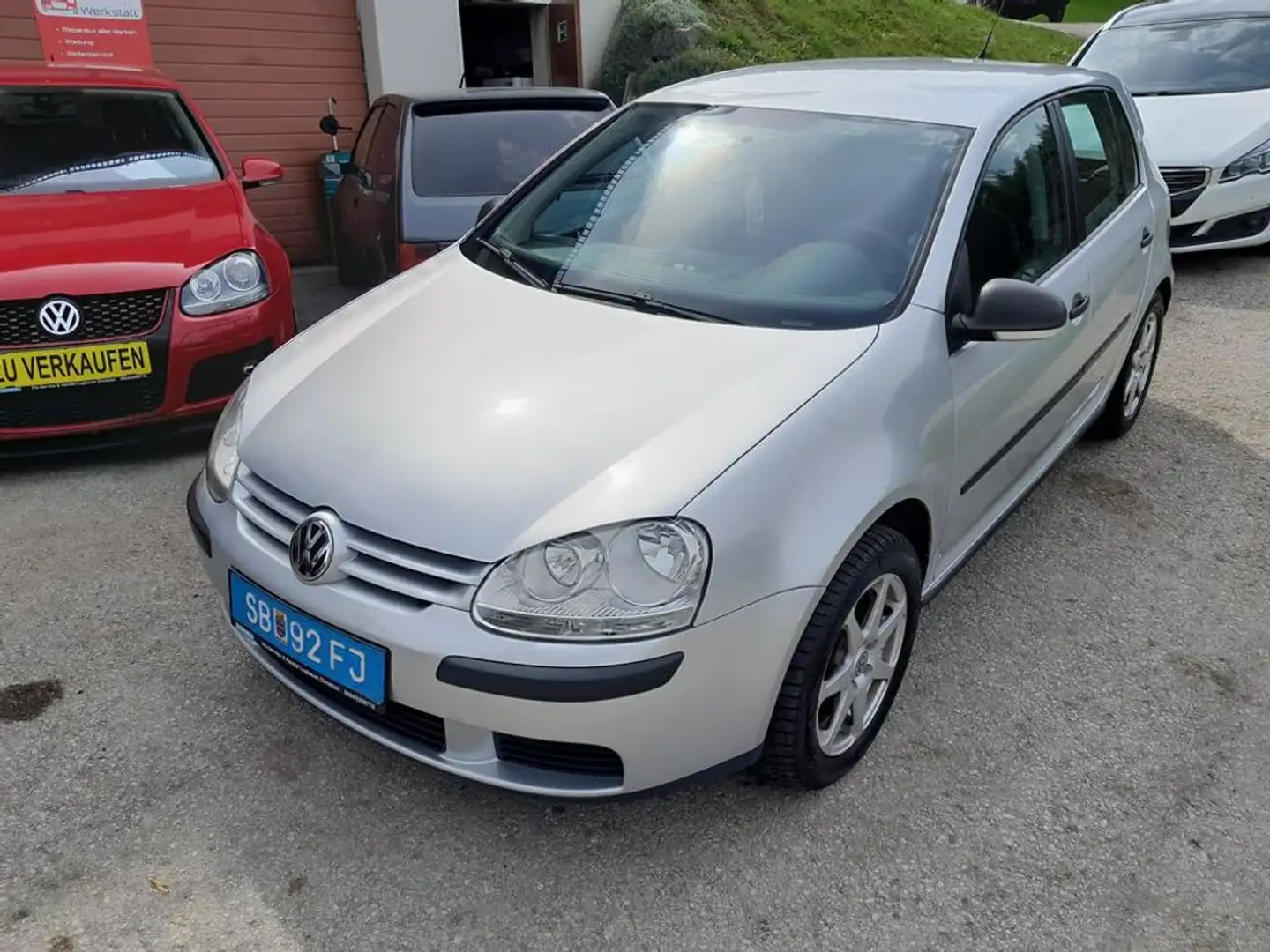 Volkswagen Golf Trendline 4Motion Silber - 1