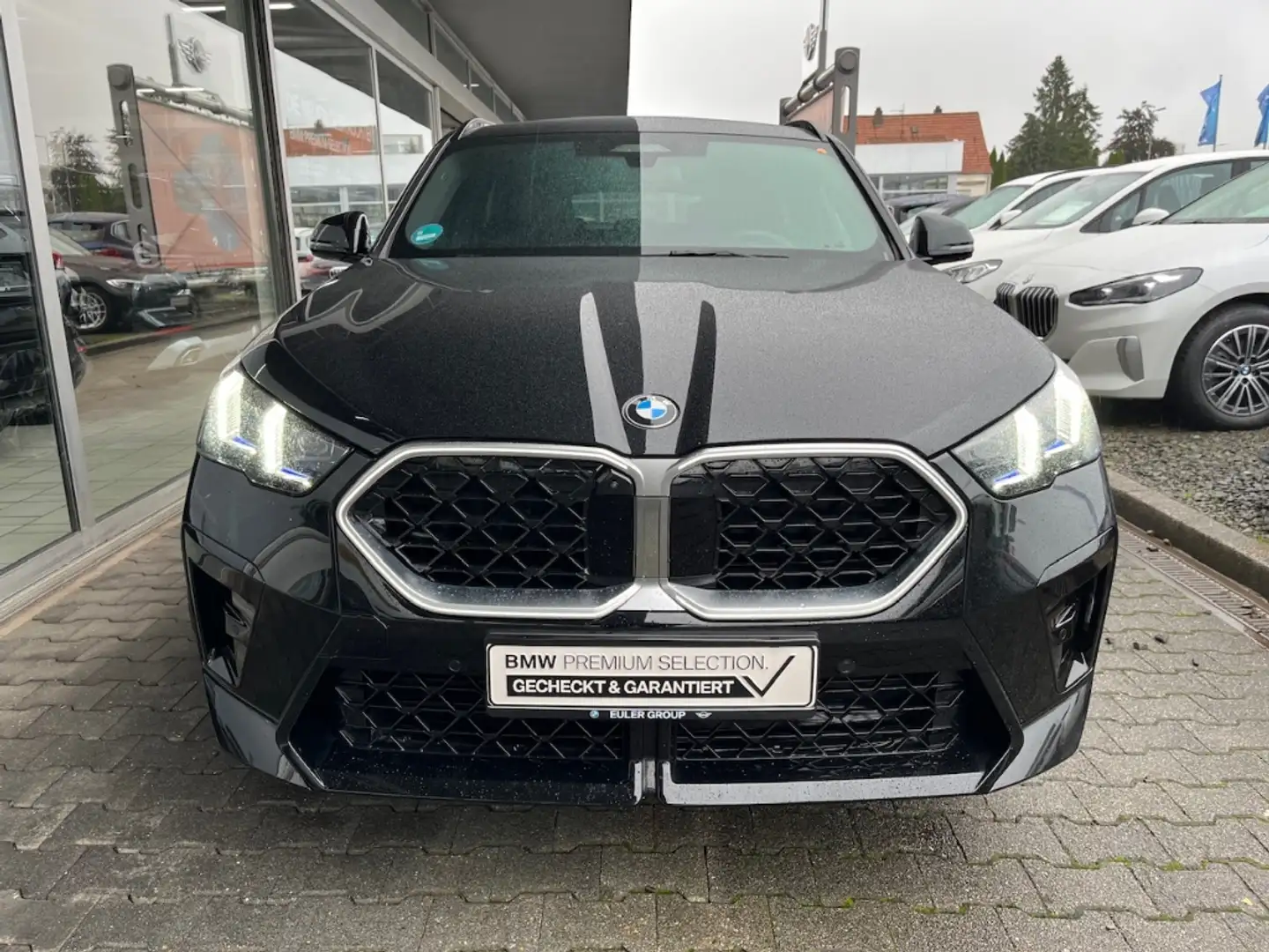 BMW X2 sDrive18d M Sport Pro 21'' IconicGlow HUD H/K Memo Schwarz - 2