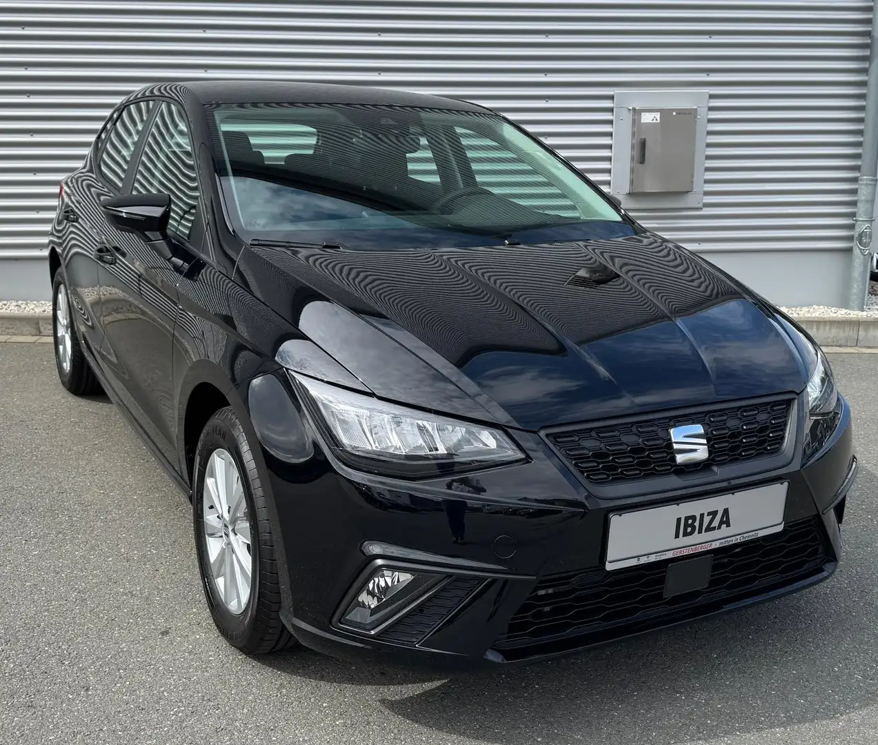 SEAT Ibiza 1.0 TSI STYLE LED AND 5 J GARANTIE Černá - 1
