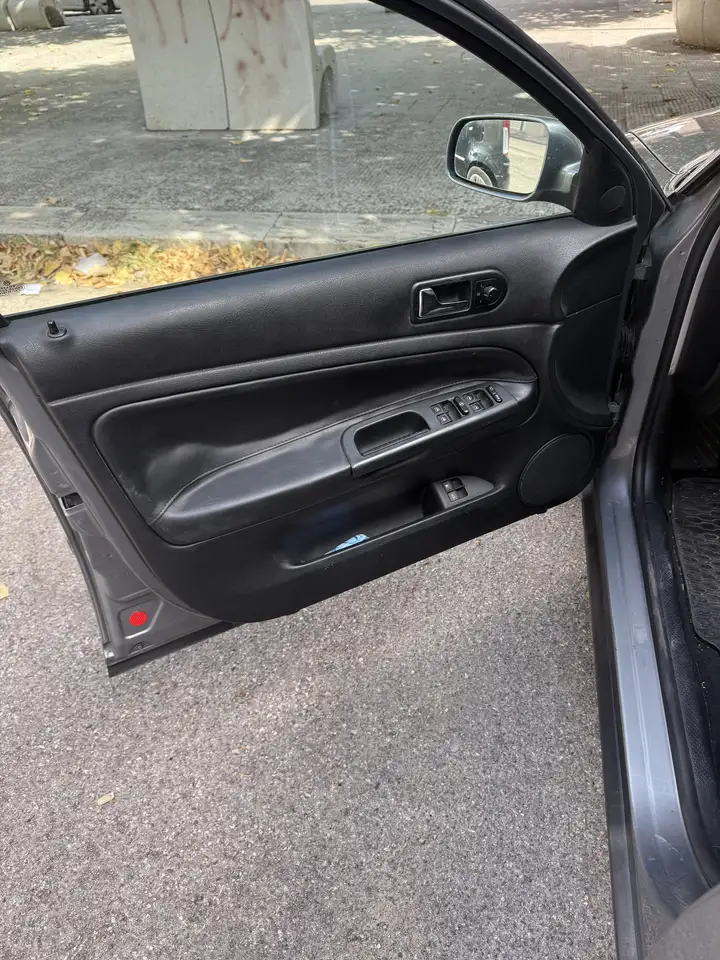 Volkswagen Passat Variant 1.9 tdi Comfortline 130cv tiptronic, foto 4