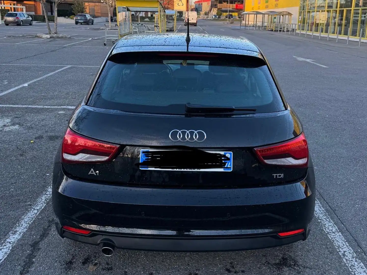Audi A1 A1 Sportback 1.6 TDI 116 Metropolitan Noir - 1