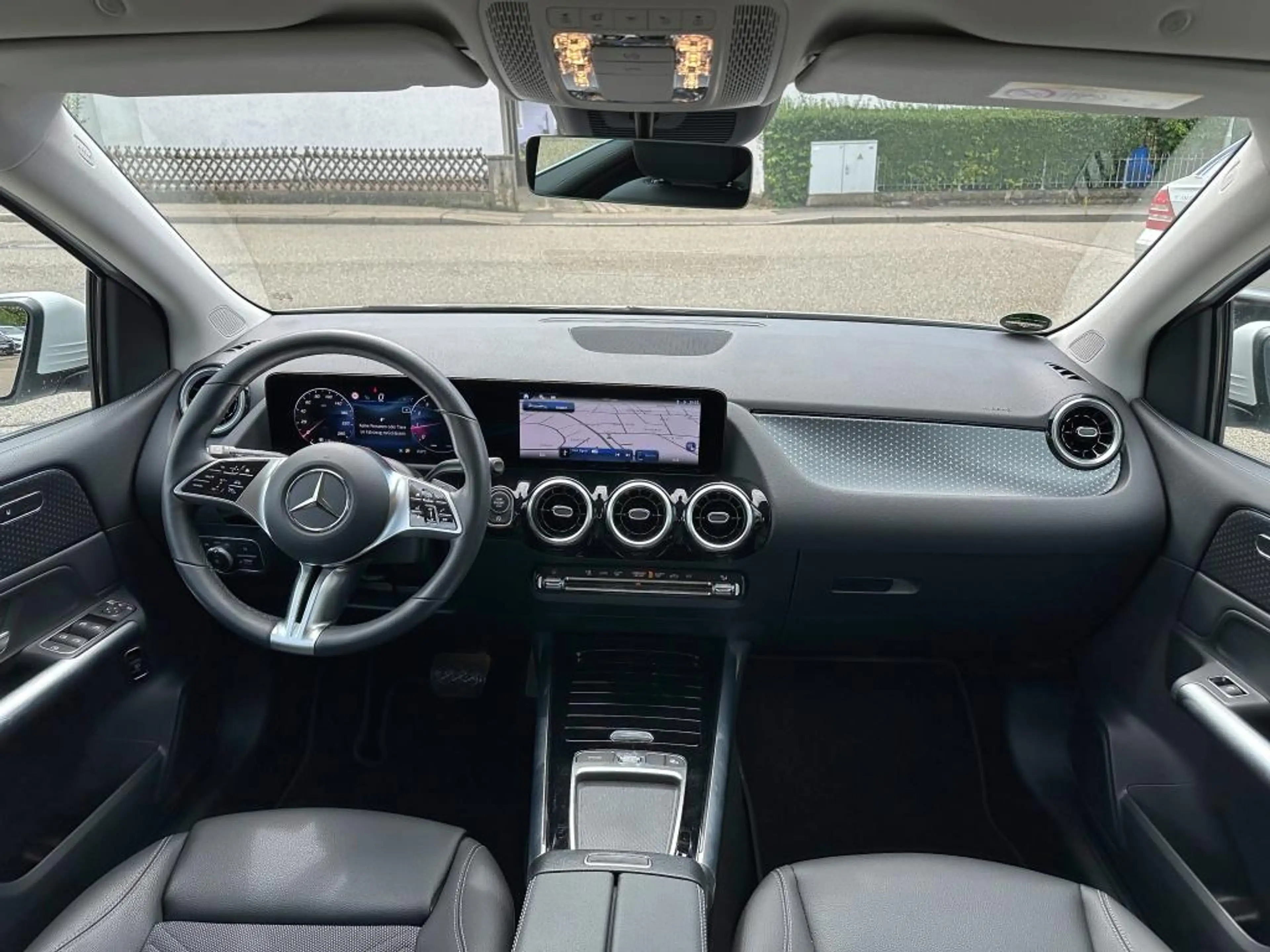 Mercedes-Benz B 200 Progressive LH PROG ParkAss. AG7 SpurH LM — photo 7