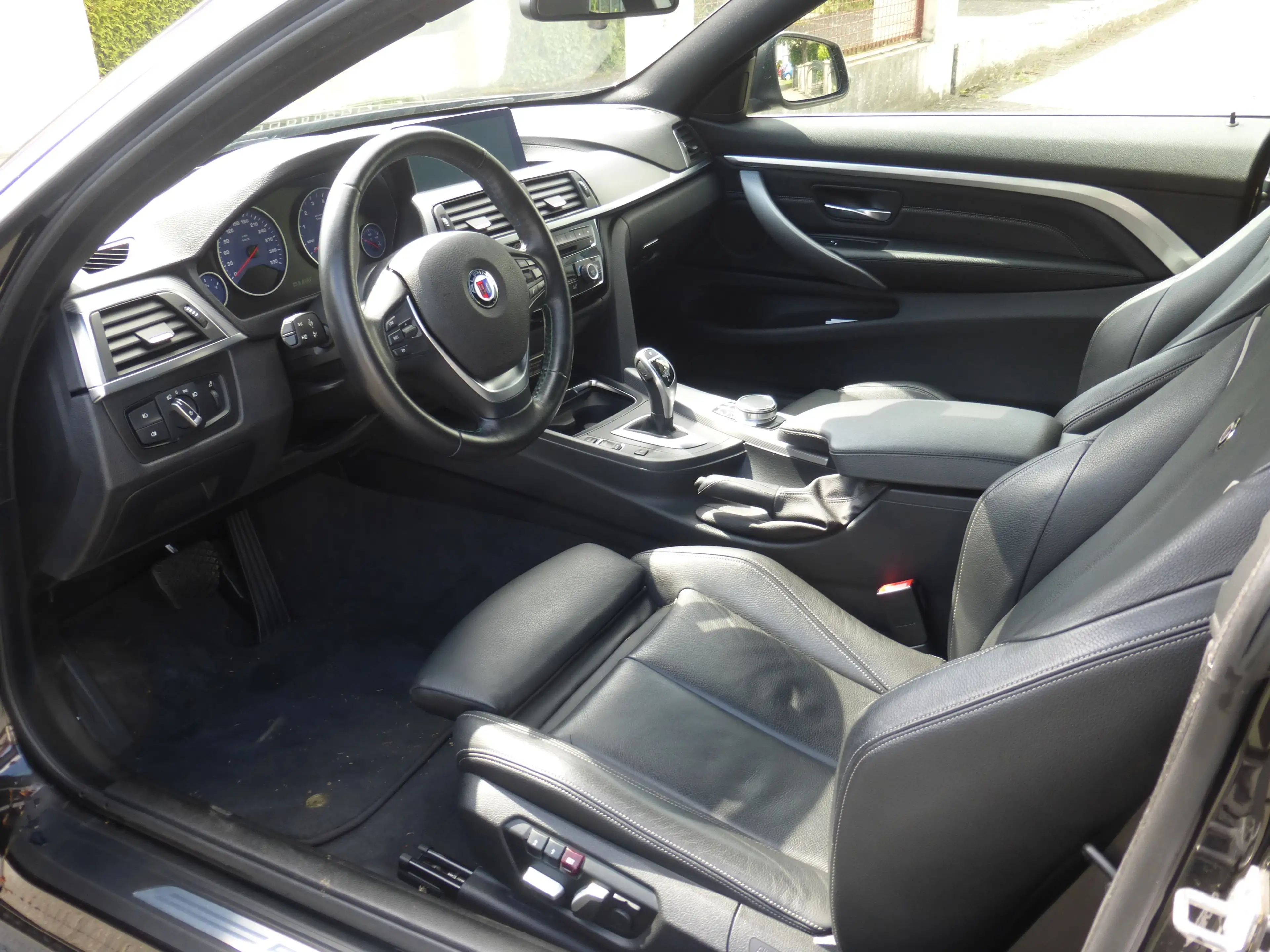 Alpina B4 B4 Coupe S Coupe Biturbo Switch-Tronic Allrad — photo 12