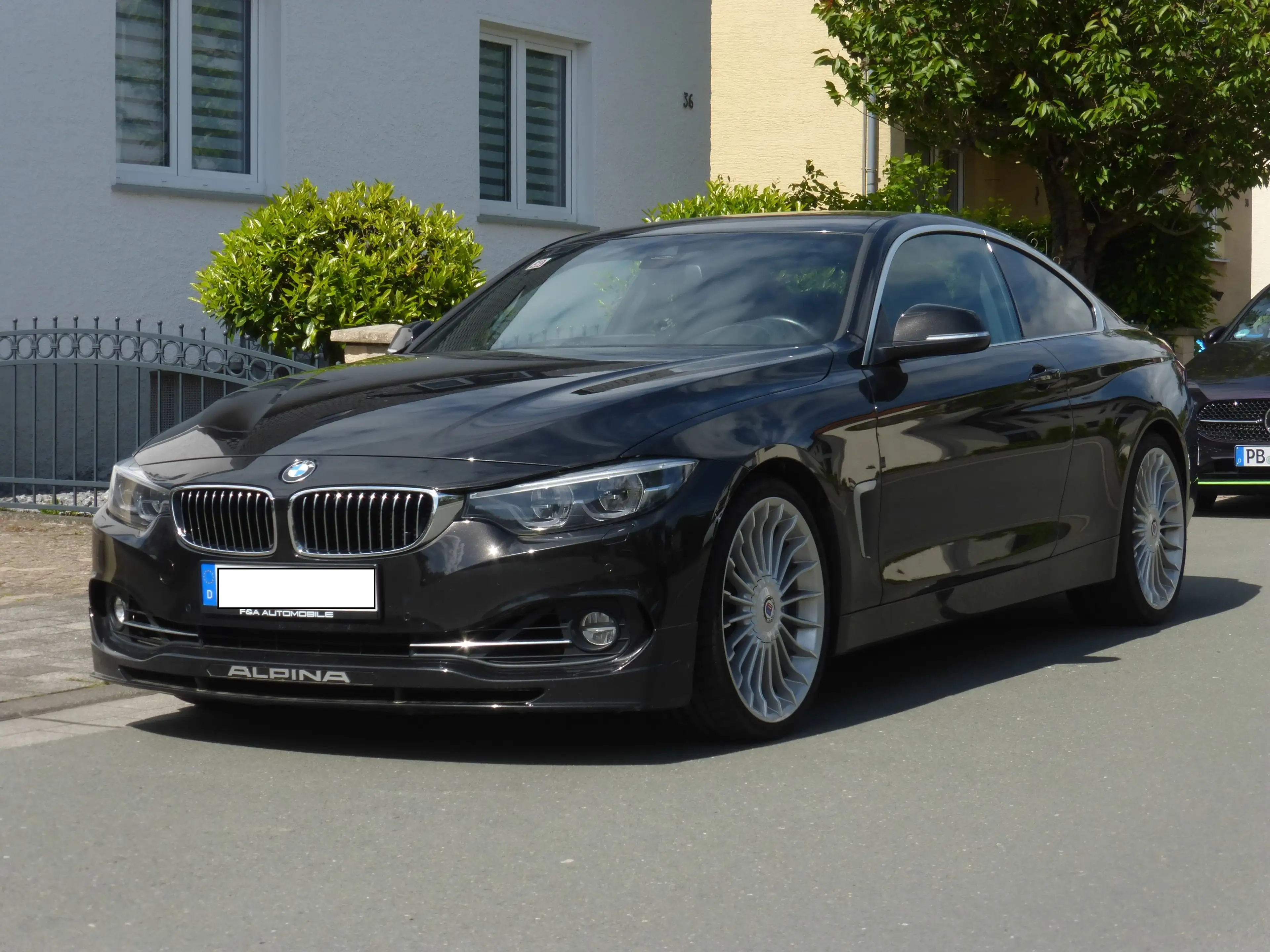 Alpina B4 B4 Coupe S Coupe Biturbo Switch-Tronic Allrad — photo 2