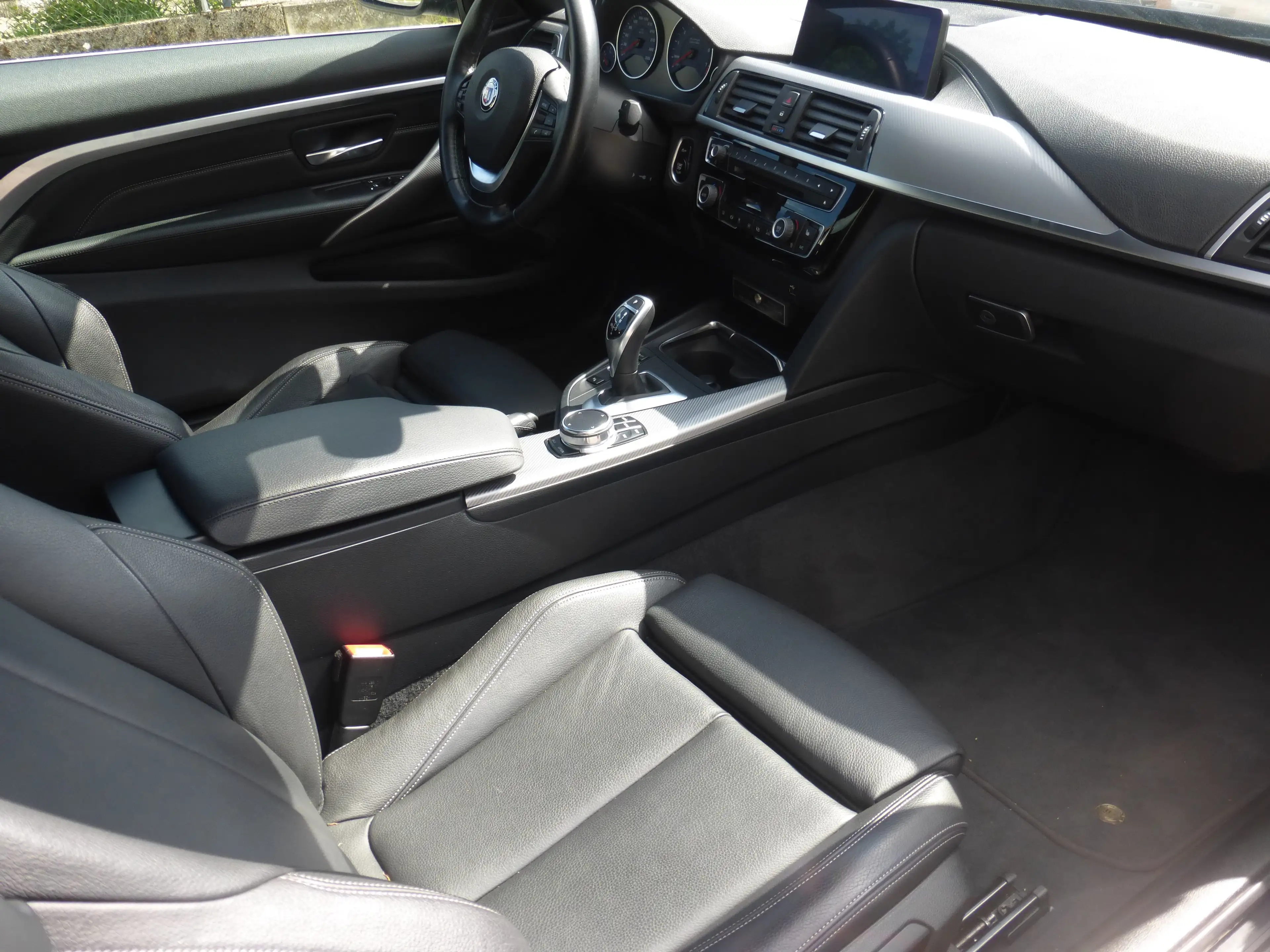 Alpina B4 B4 Coupe S Coupe Biturbo Switch-Tronic Allrad — photo 13