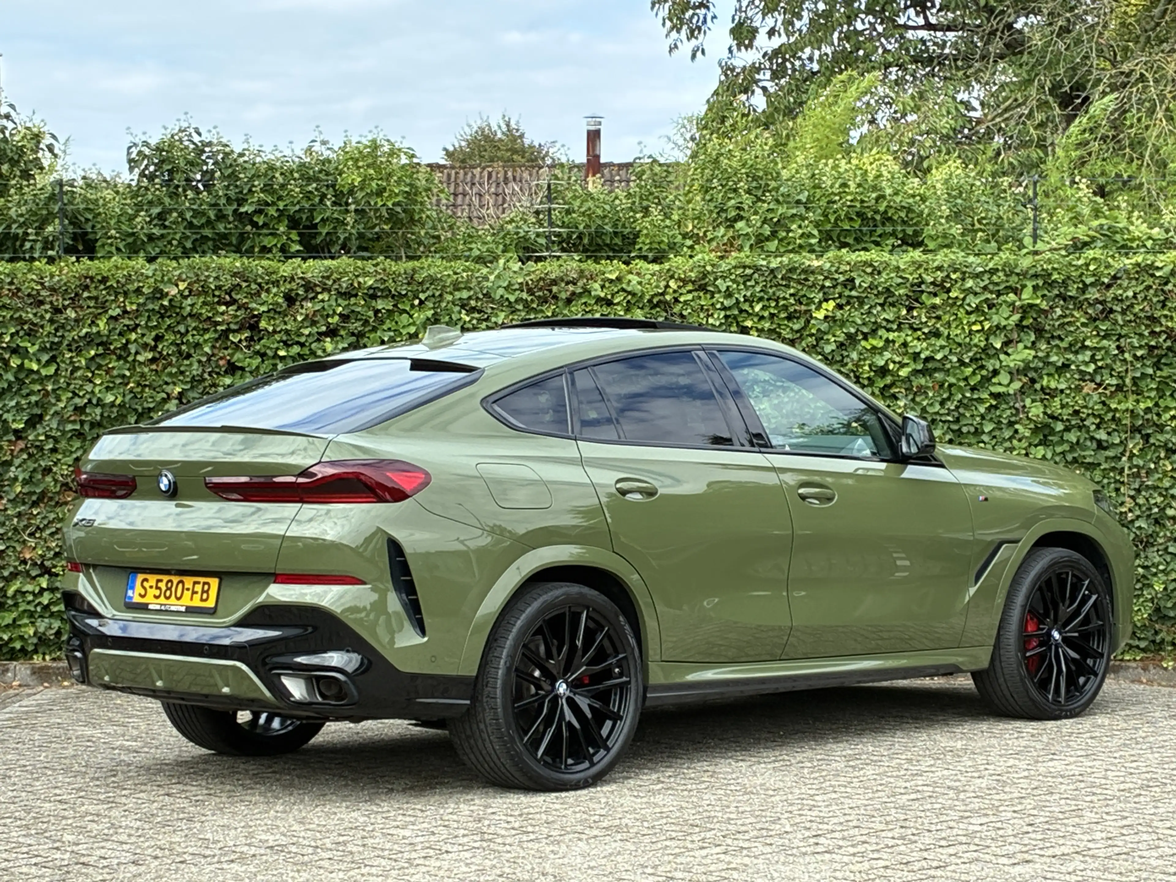 BMW X6 xDrive40i | Individual | M-Sport | CoPilot | Bower — photo 3