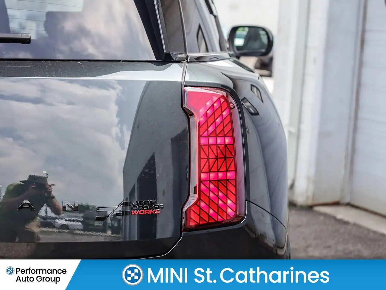 MINI Countryman photo MINI Countryman