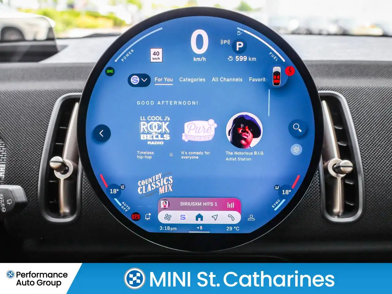MINI Countryman photo MINI Countryman