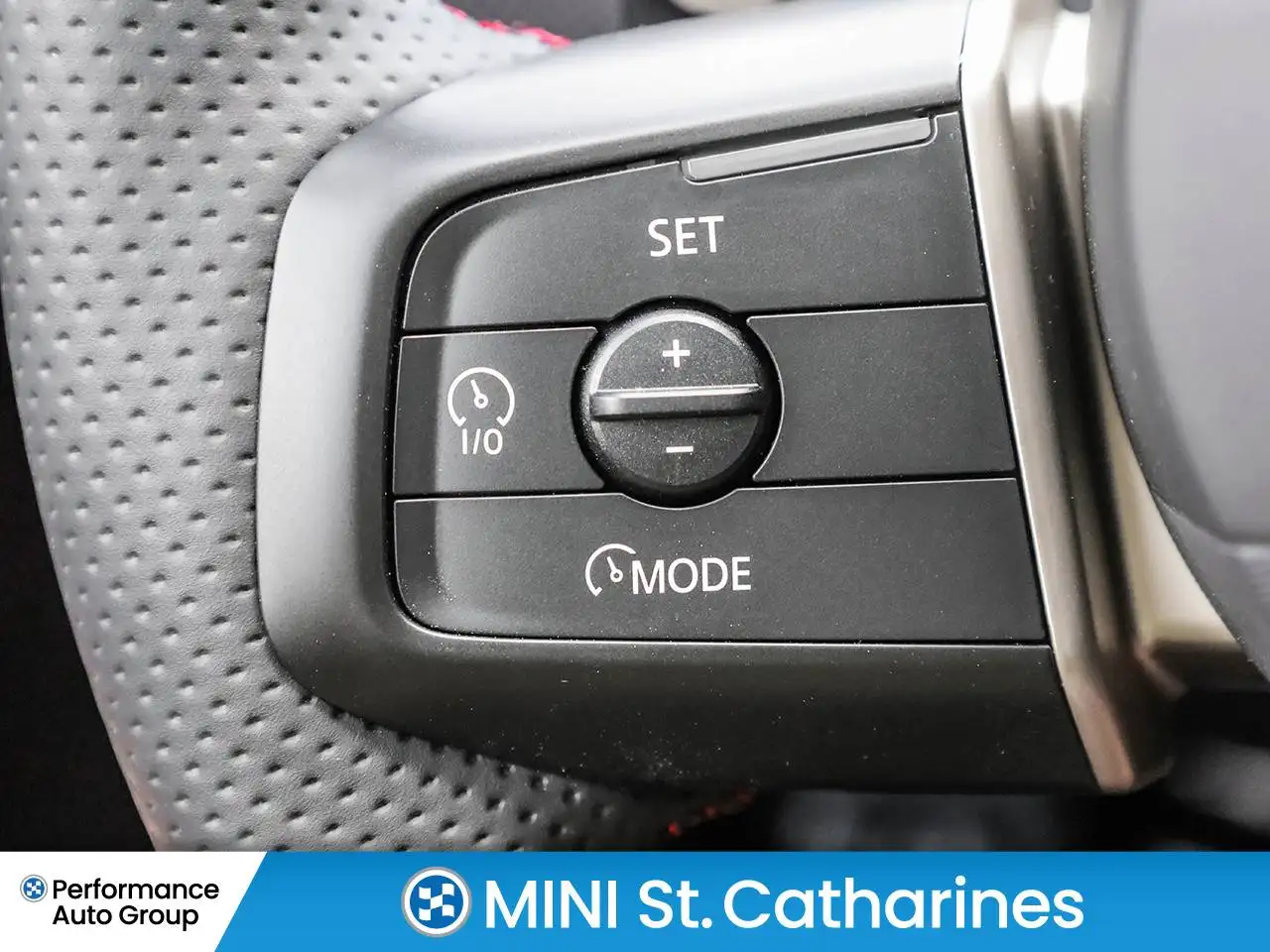 MINI Countryman photo MINI Countryman