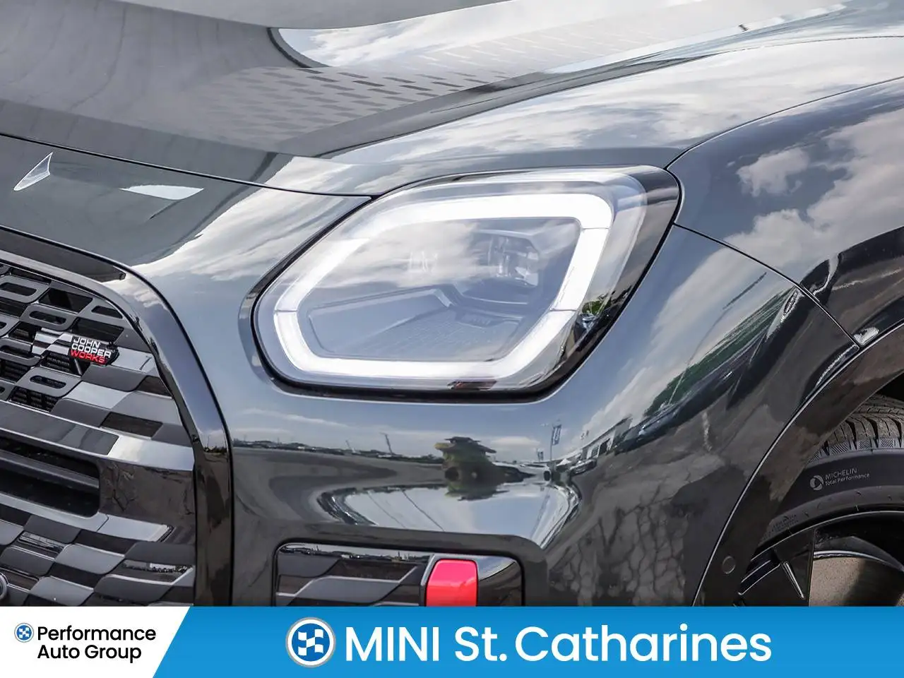 MINI Countryman photo MINI Countryman