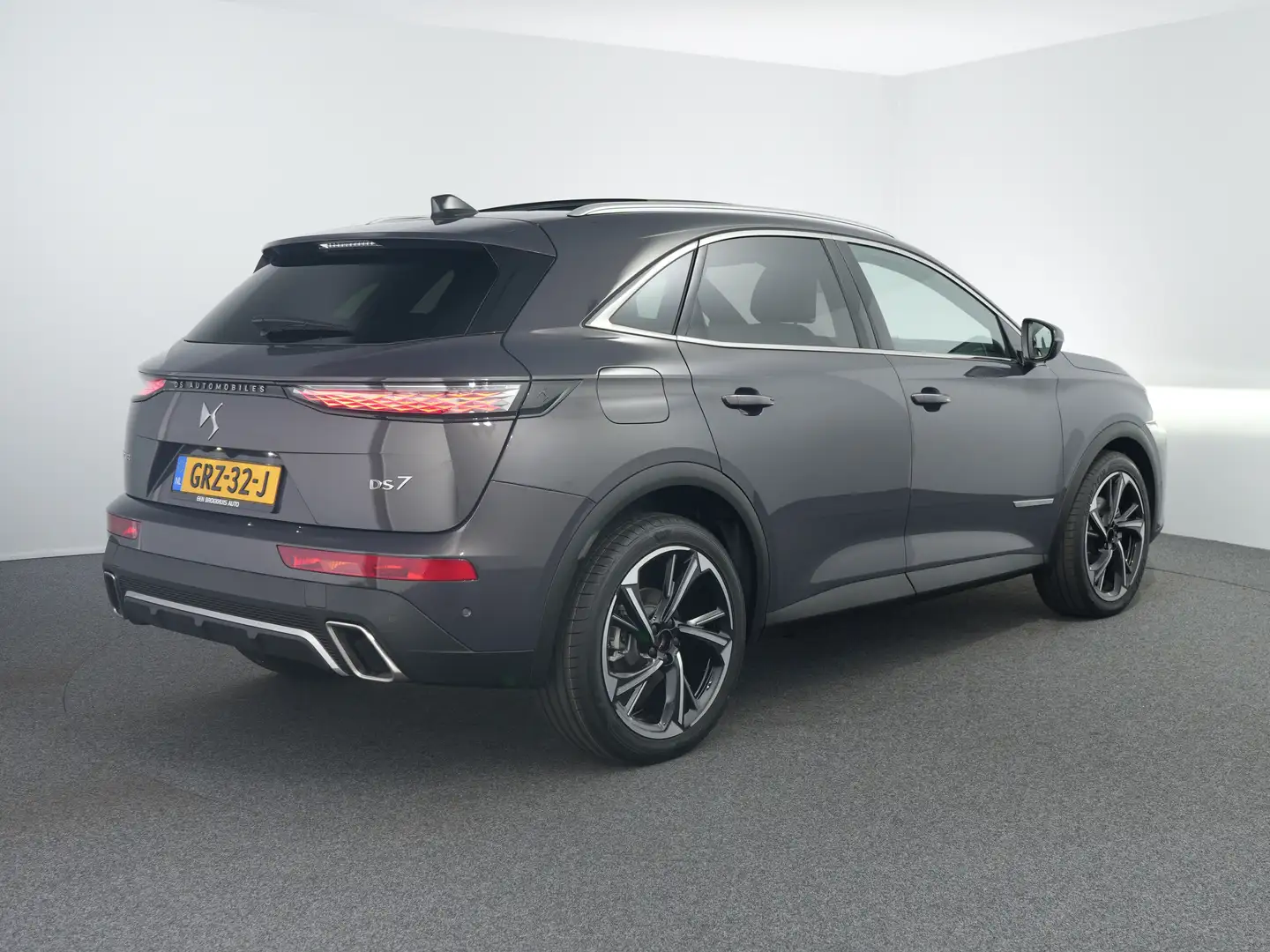 DS Automobiles DS 7 1.6 PHEV 225 Antoine de saint Exupéry | 7,4 kW lad Grijs - 2