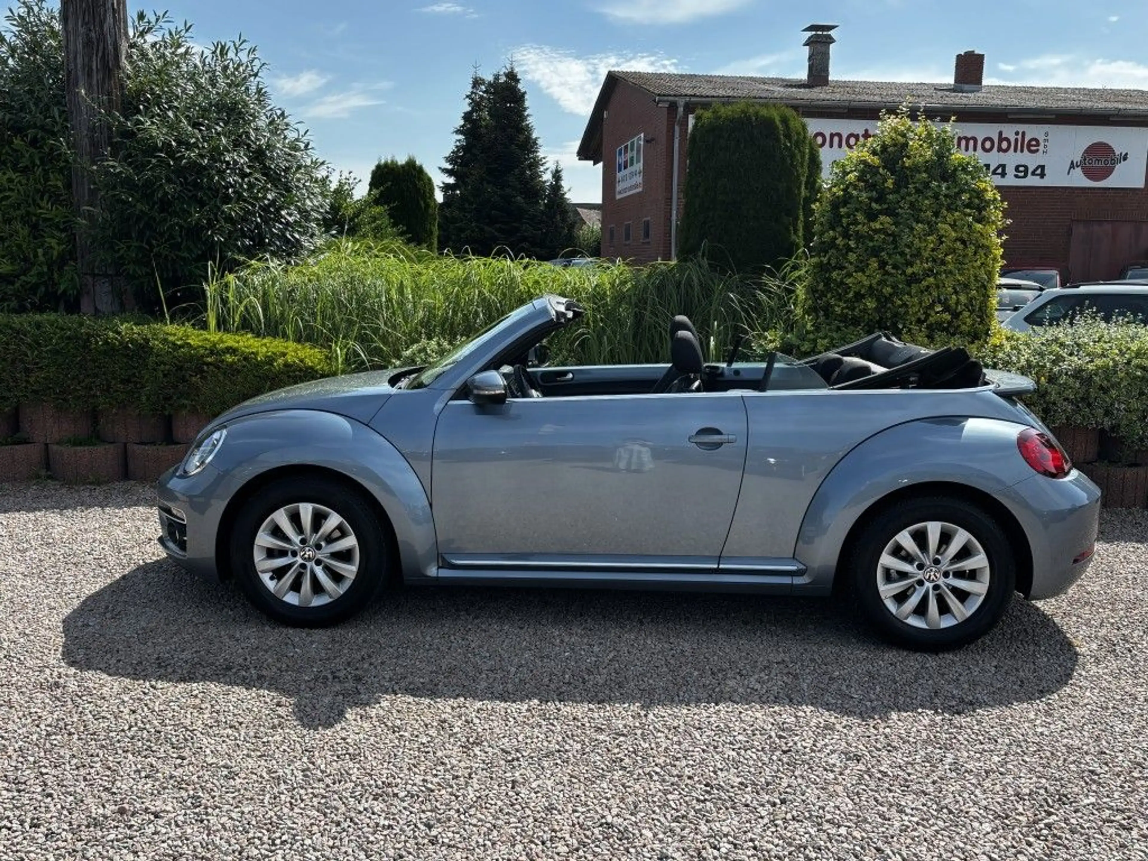 Volkswagen Beetle The Cabrio 1.2 TSI Design *Navi,Kamera,SHZ,Temp.* — photo 6
