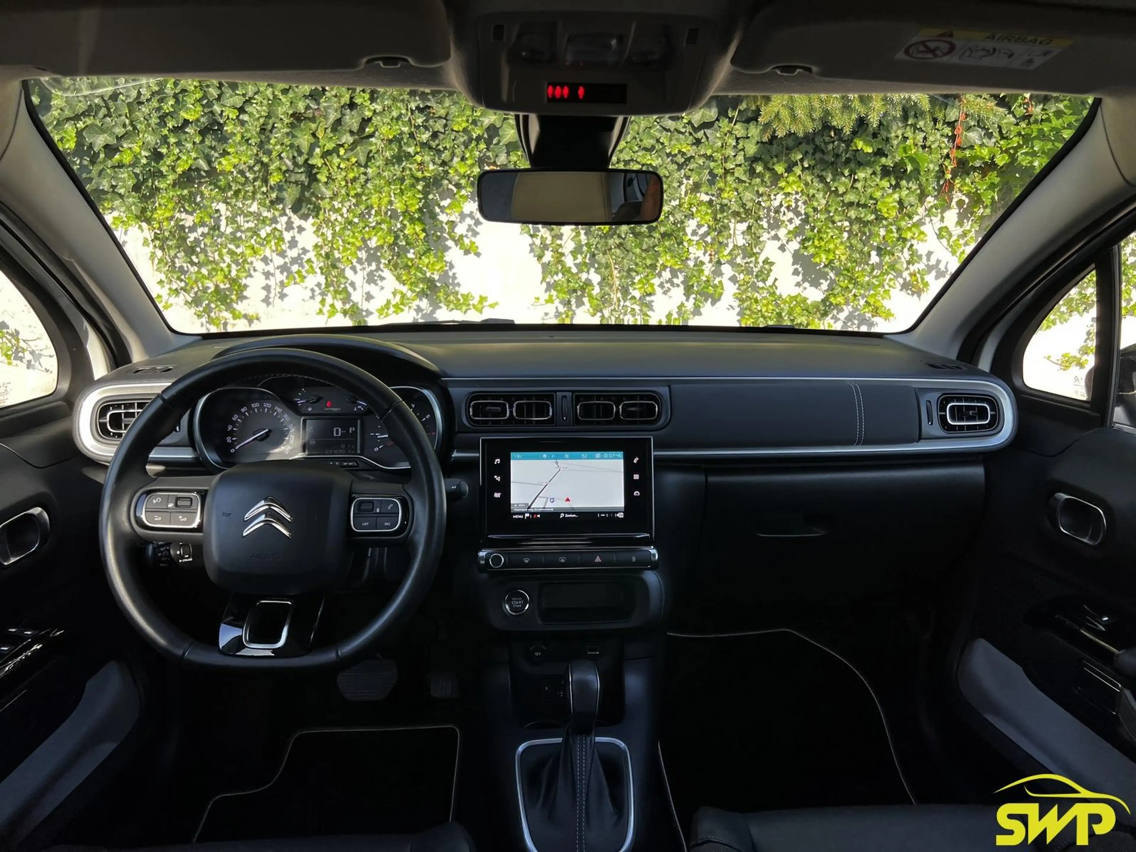 Citroen C3 1.2 PureTech Shine | Saint James edition | Navi | — photo 3
