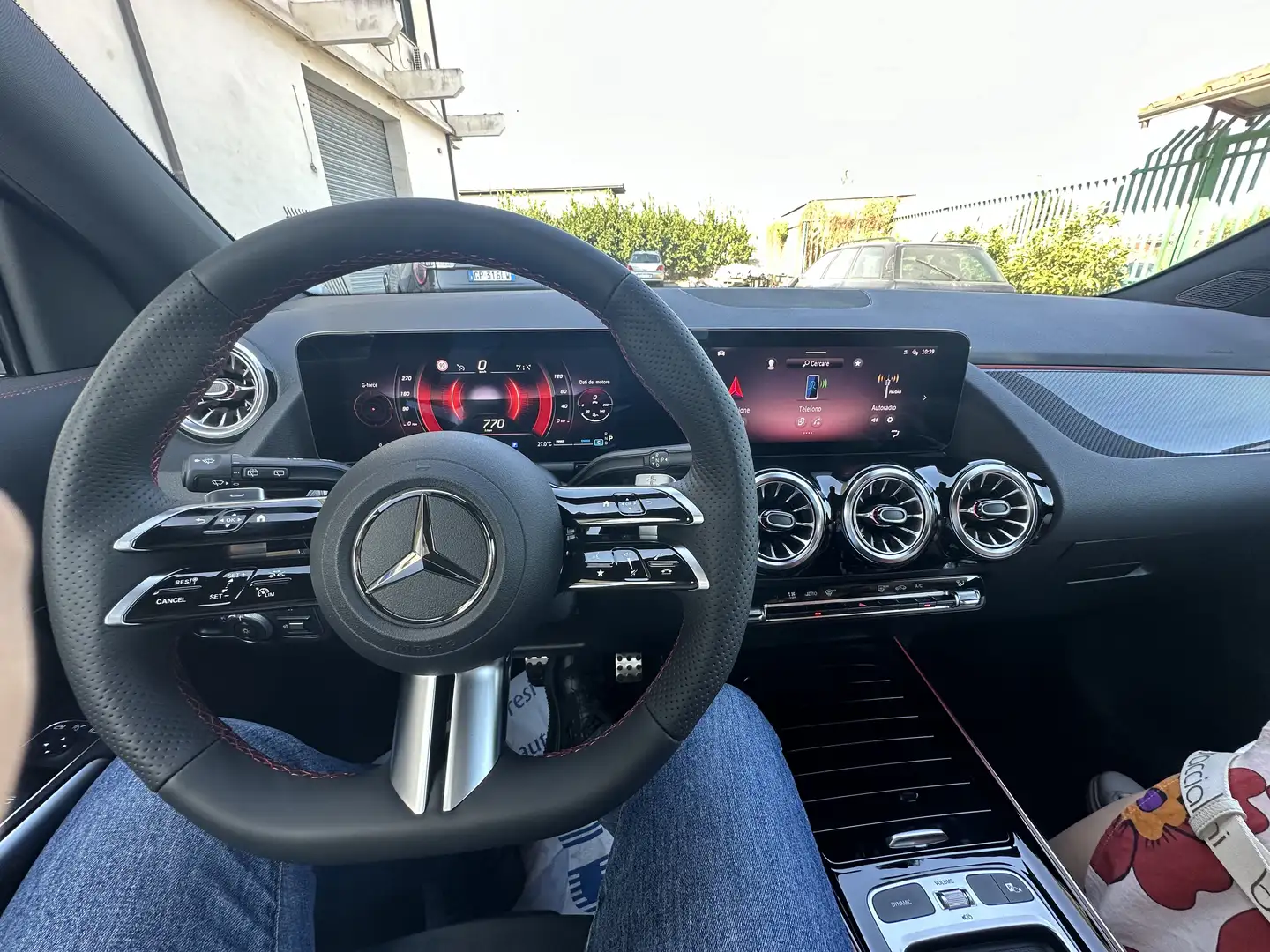 Mercedes-Benz GLA 180 AMG Line Advanced Plus auto - 2