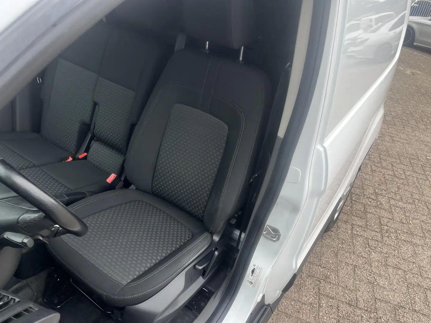 Ford Transit Connect 1.0 Ecoboost L1 Trend Airco. navi. A- camera, PDC. - 2