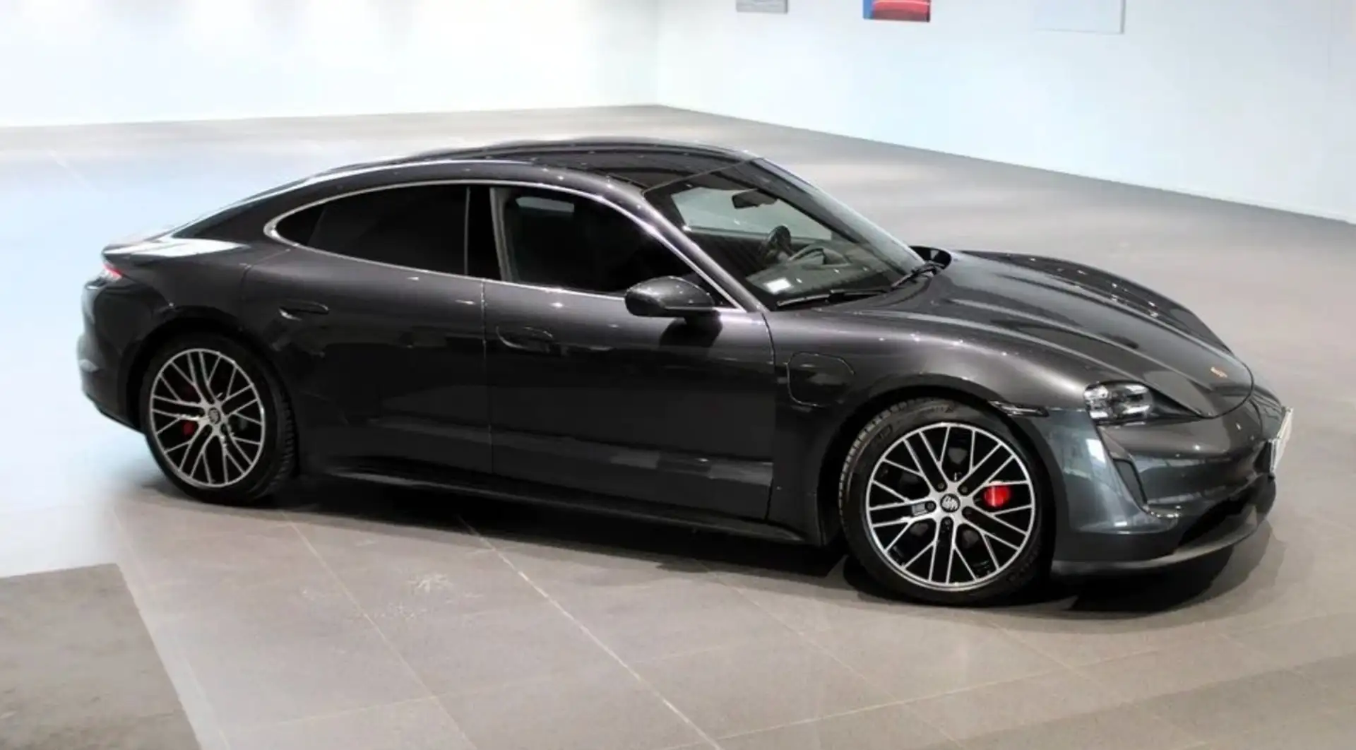 Porsche Taycan 4 S *PANO/BOSE/PANO* Grau - 2