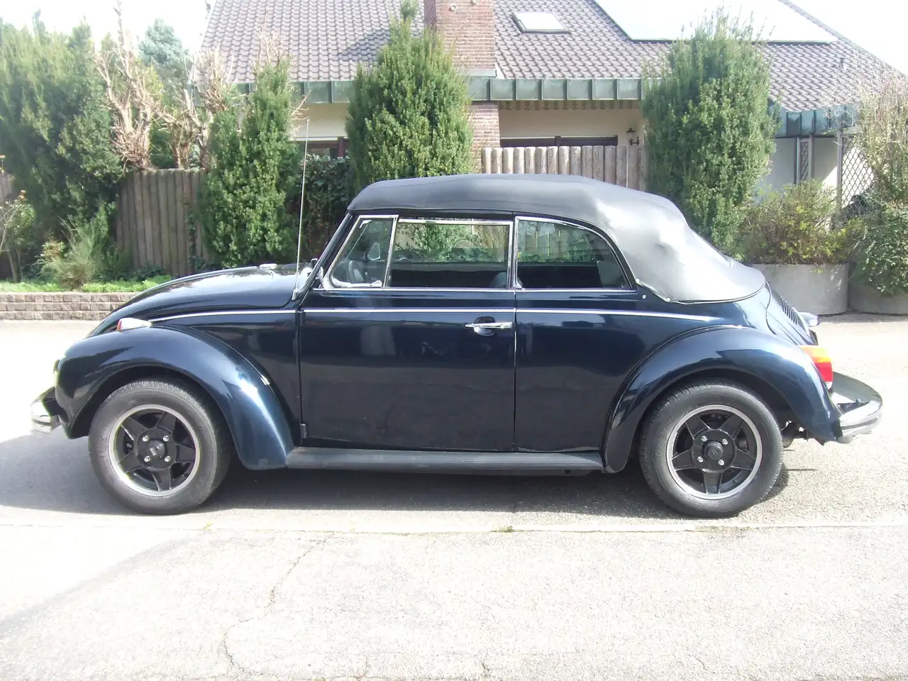 Volkswagen Käfer Cabrio, foto 1