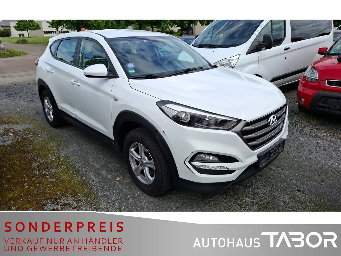 Hyundai TUCSON 1.6 Trend 2WD Nav LM RFK Klimaaut HU03/27 Weiß - 2