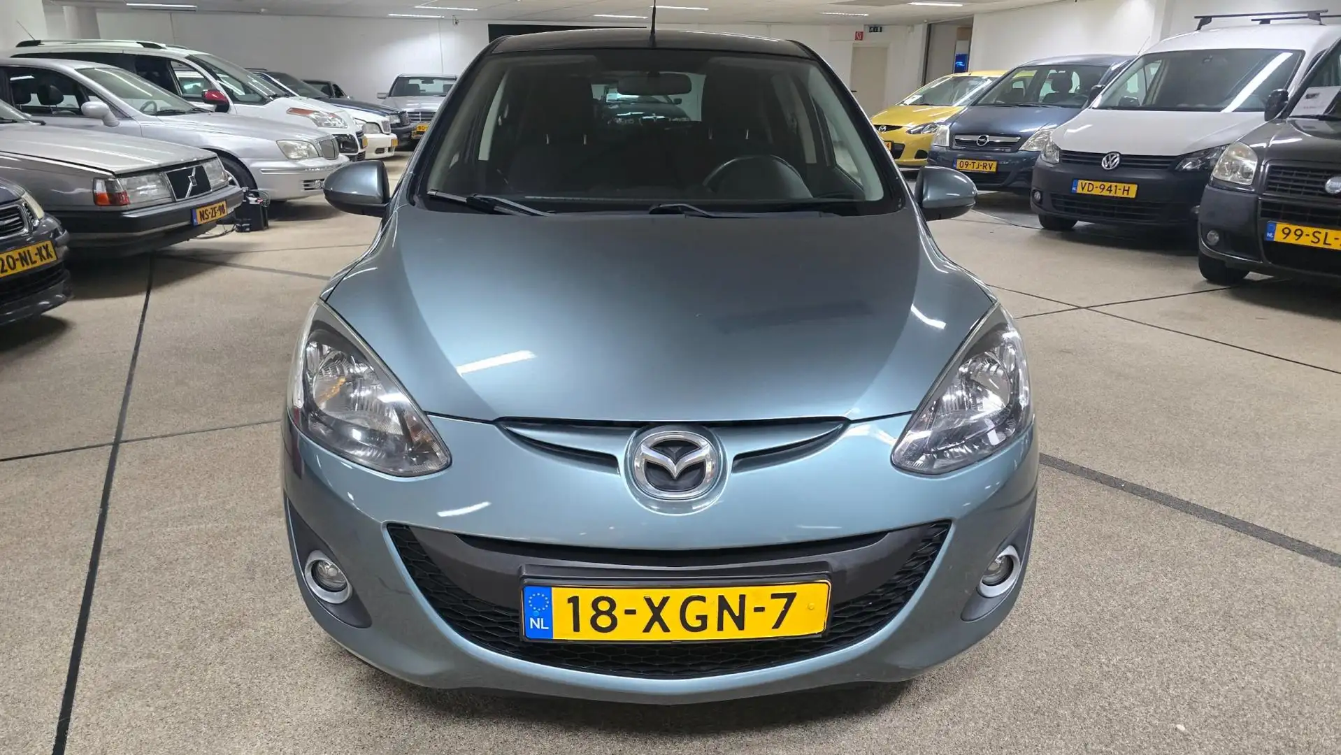 Mazda 2 1.3 GT-L nieuwe Apk!! 106.000dkm!! Navi .verwarmde Grau - 2