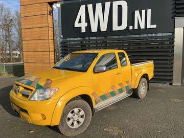 2.5 D-4D EXTRA CAB 4X4 AIRCO / HOGE LAGE GEARING /