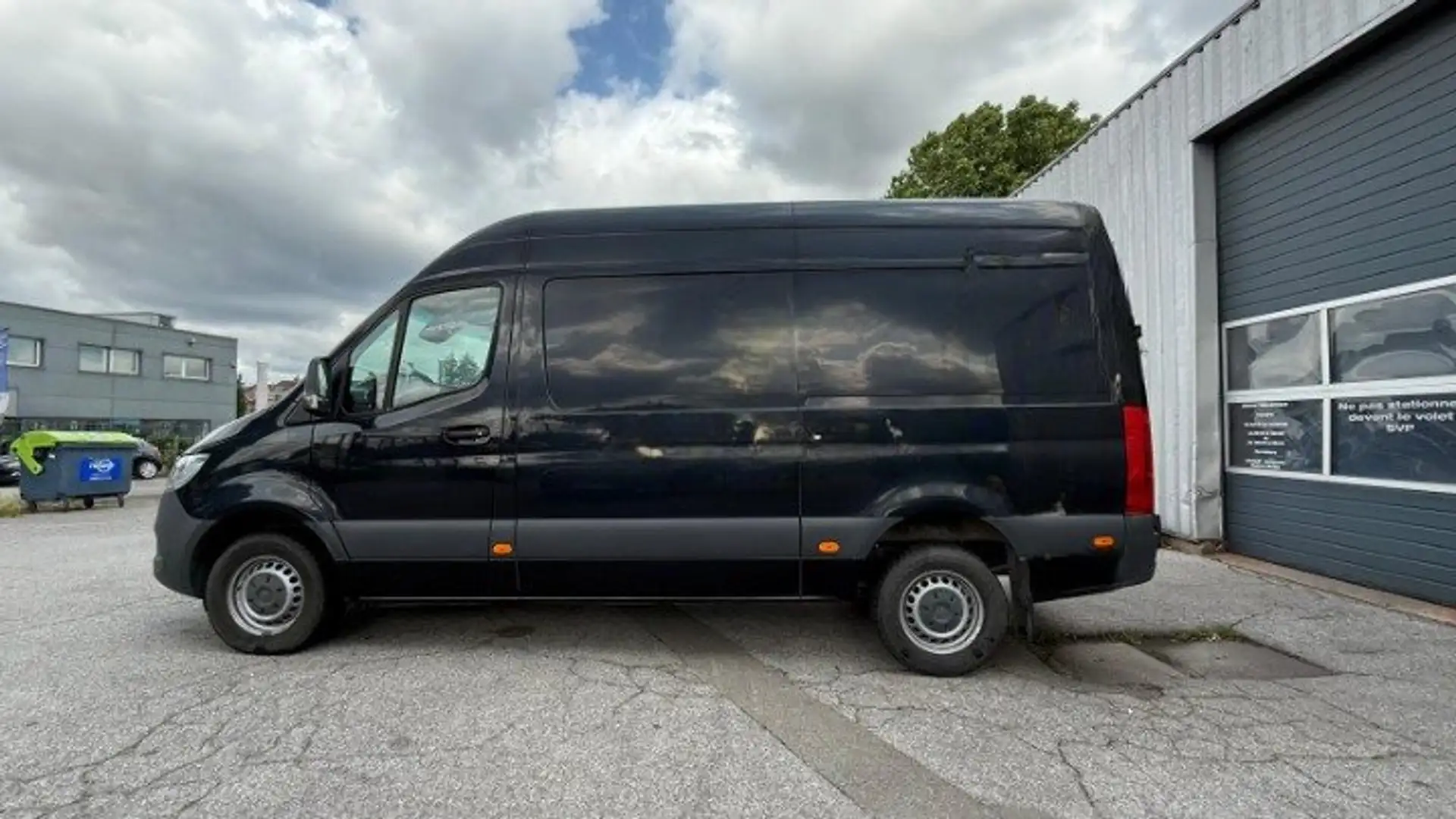 Mercedes-Benz Sprinter 2.1CD1 120kw L2 RWD FUNCTIONAL Noir - 1