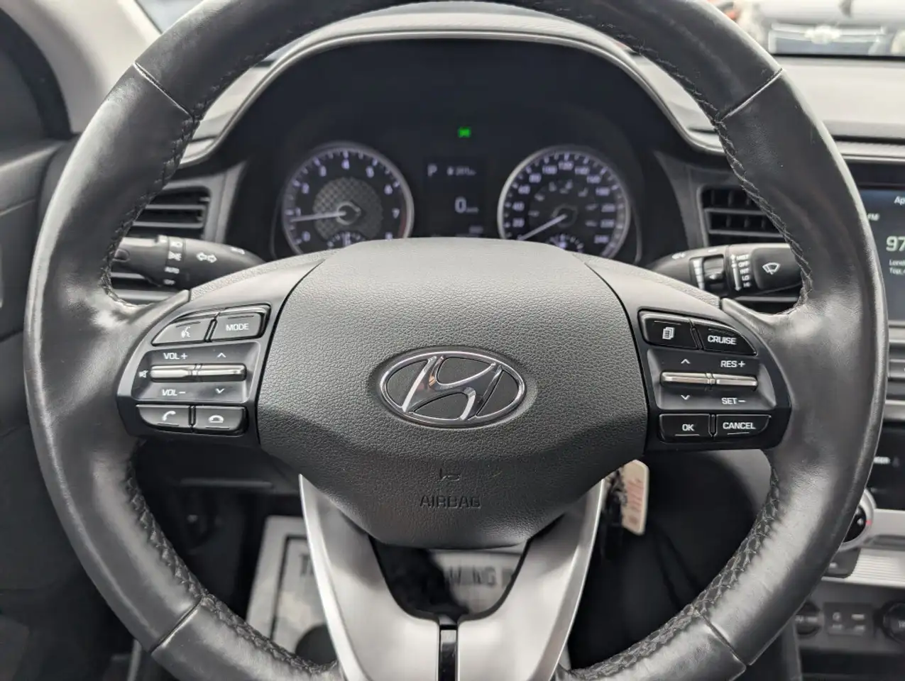 Hyundai ELANTRA снимка Hyundai ELANTRA