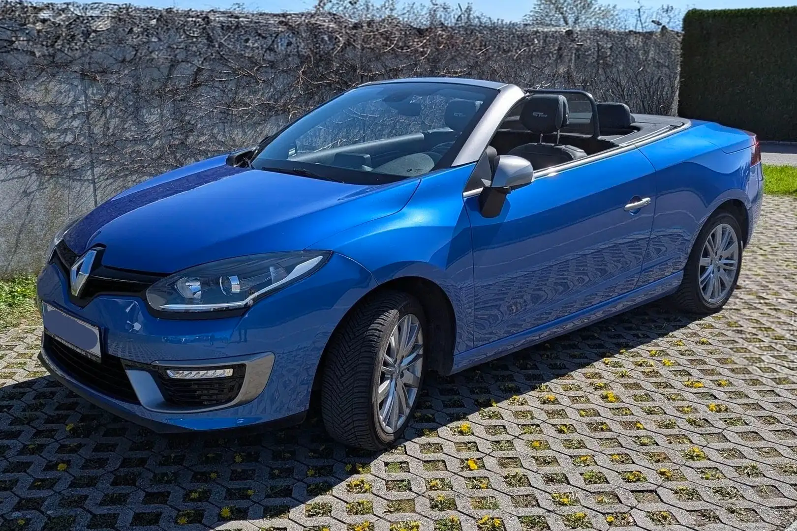 Renault Megane Renault Mégane Cabrio GT Line dCi 110 EDC Automatic Blau - 1